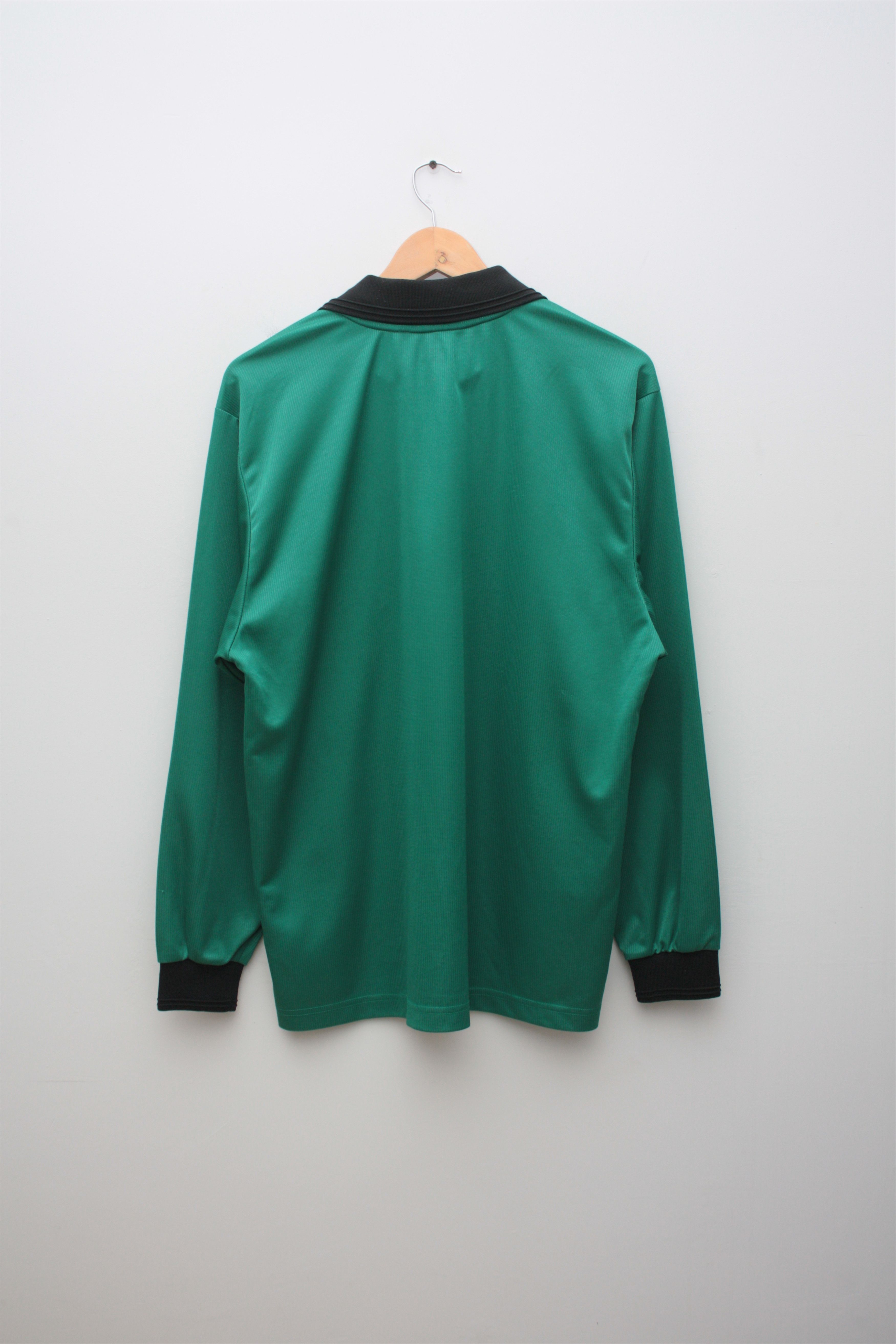 Nike Nike Vintage Long Sleeve Polo Medium Made In Portugal Size US L / EU 52-54 / 3 - 2 Thumbnail