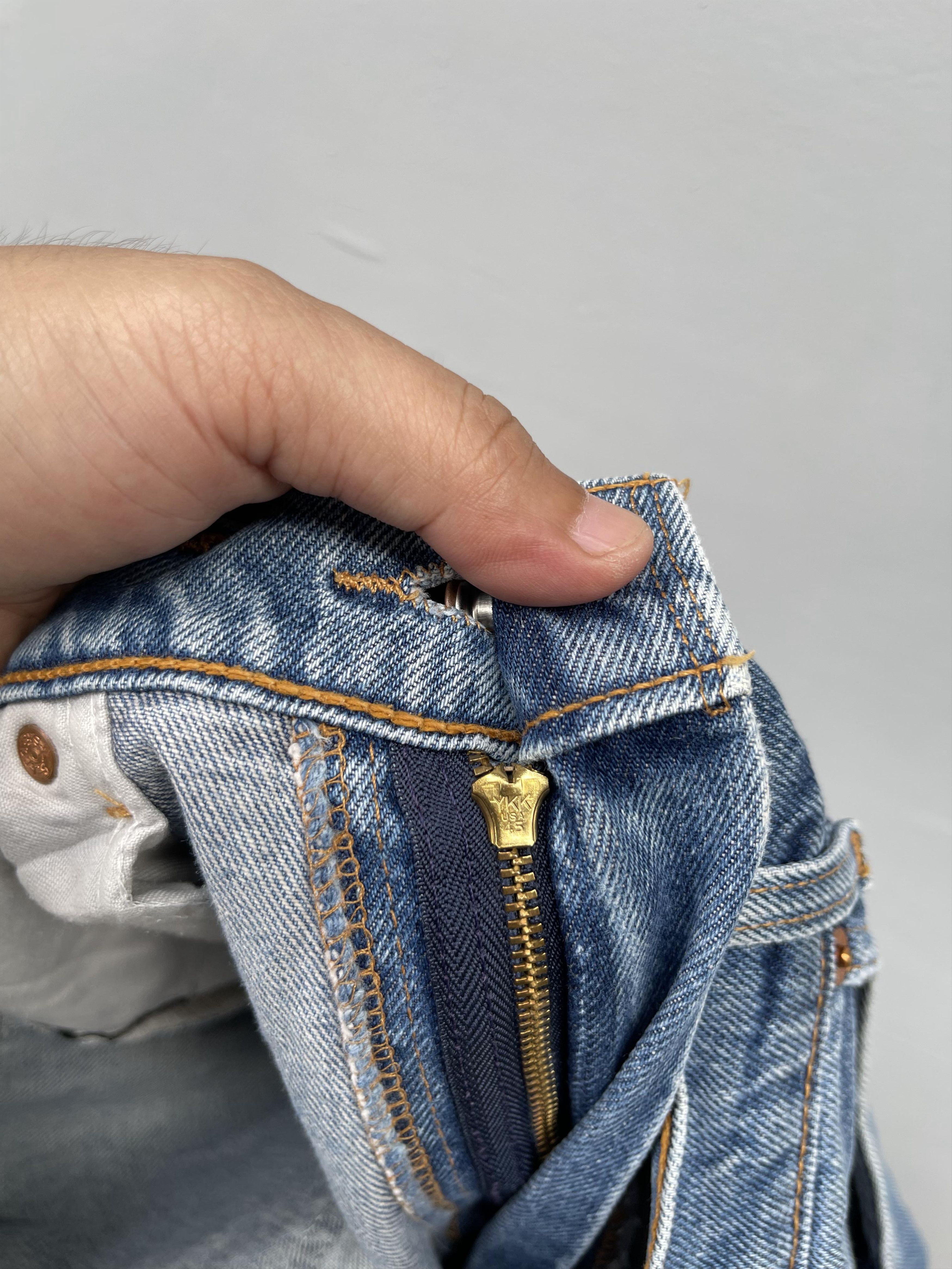 W30 L29 Vintage Levis 607 Orange Tab Reconstruct Jeans