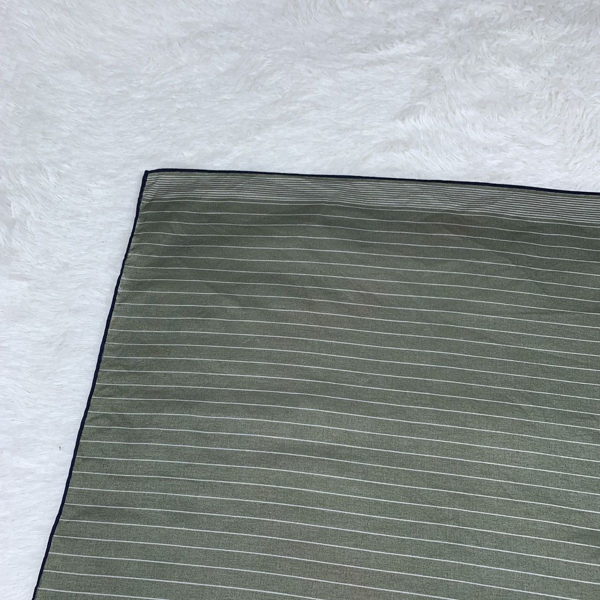 Alfred Dunhill DUNHILL handkerchief handky small logo.. pocket square Size ONE SIZE - 7 Thumbnail