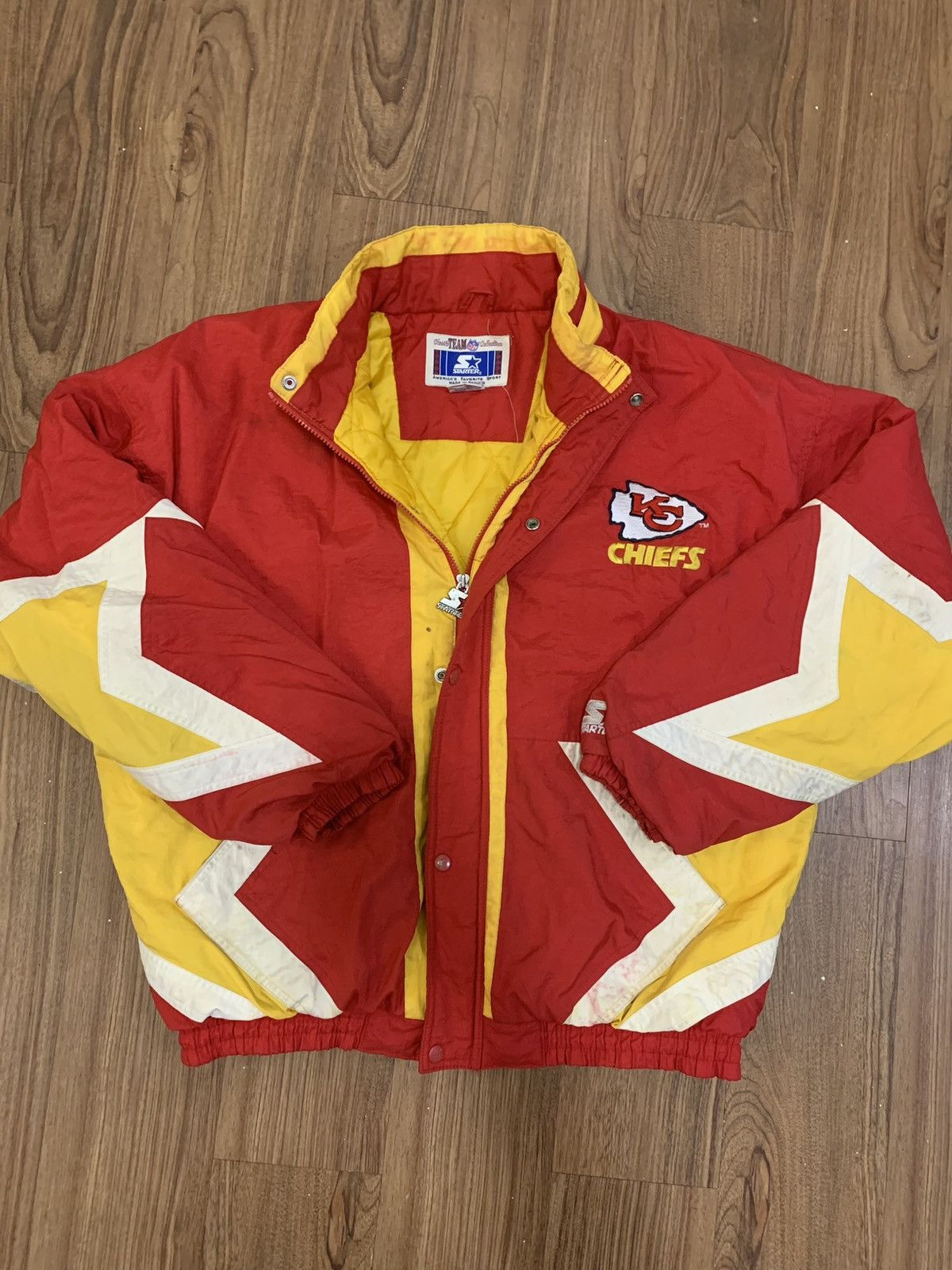 Carhartt RARE Vintage KC Chiefs hotsell Active Jacket