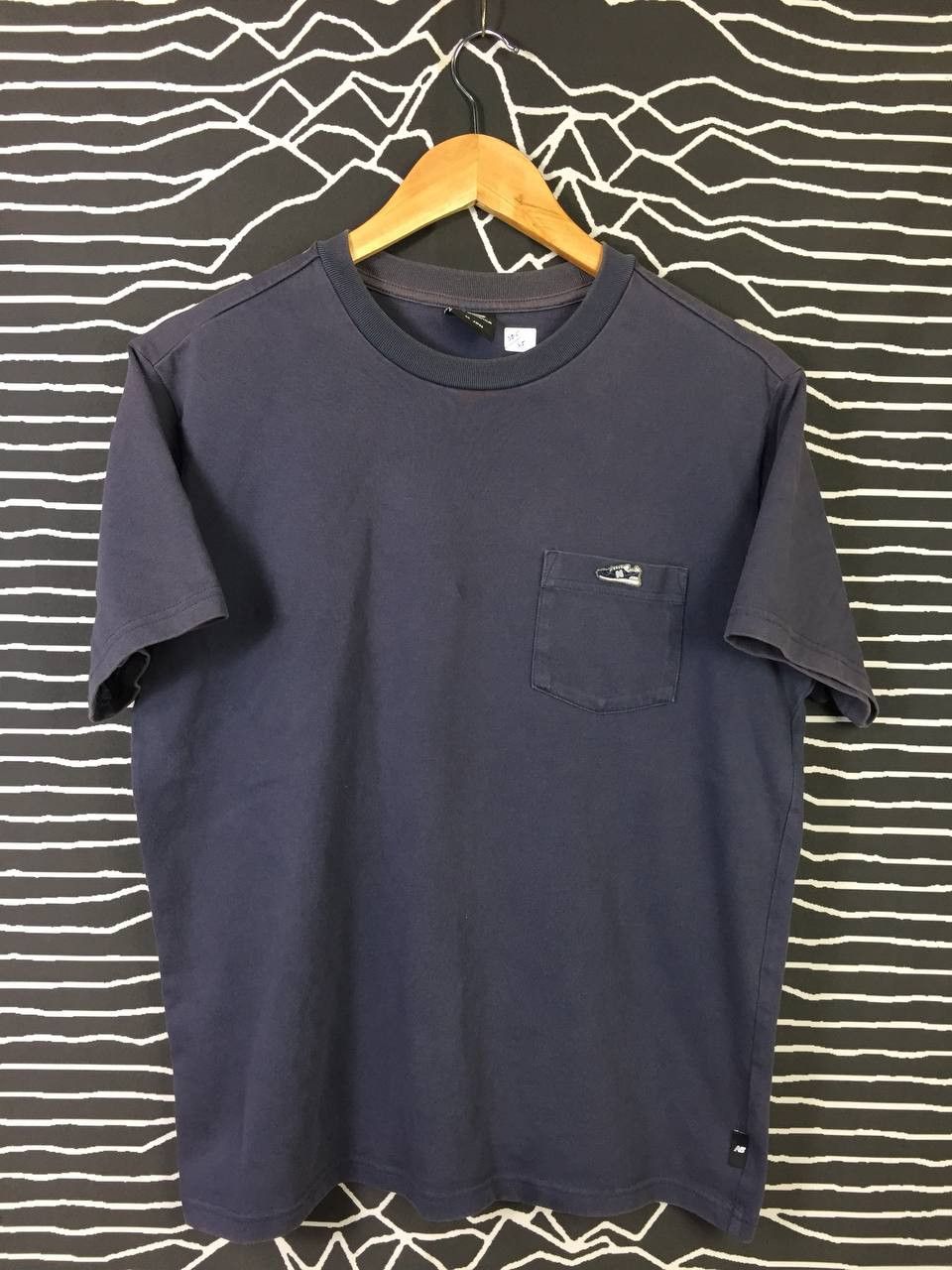 New Balance New balance Casual Essential Pocket Tee Size US L / EU 52-54 / 3 - 2 Thumbnail
