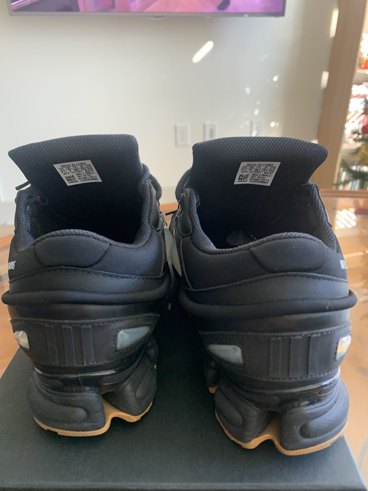 Adidas × Raf Simons Raf Simons x Ozweego Bunny Core Black Size US 7.5 / EU 40-41 - 6 Thumbnail
