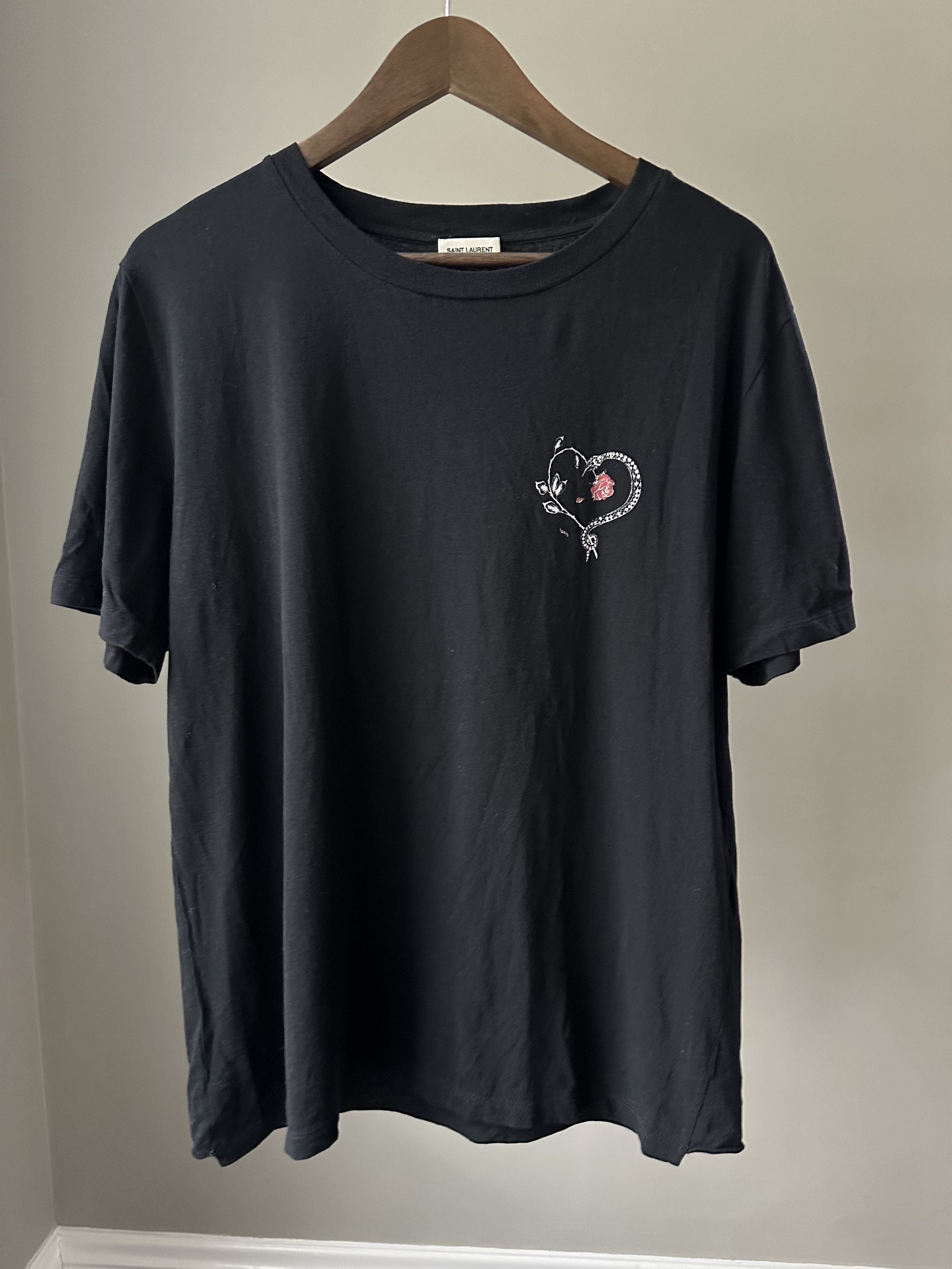 ☆【SAINT LAURENT】☆LOGO HEART SHORT SLEEVE T SHIR.T☆ Saint Laurent logo-print T-shirt | White | FARFETCH