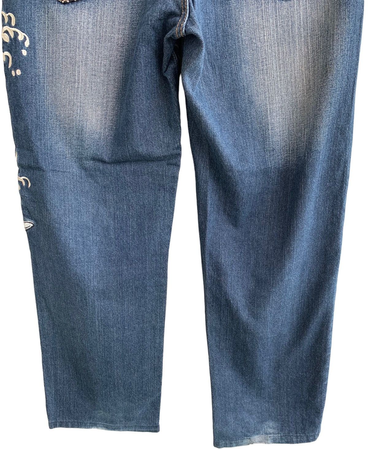 Japanese Brand Japanese Brand Dominate Embroidery Fish Koi Denim Size US 32 / EU 48 - 9 Thumbnail