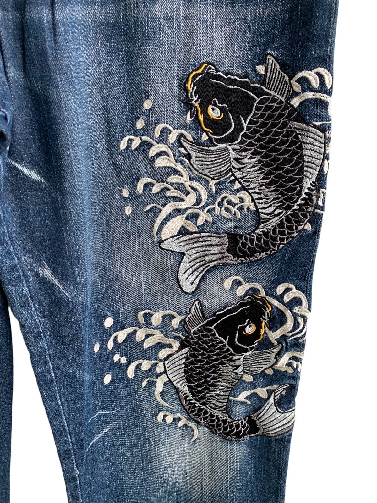 Japanese Brand Japanese Brand Dominate Embroidery Fish Koi Denim Size US 32 / EU 48 - 7 Thumbnail