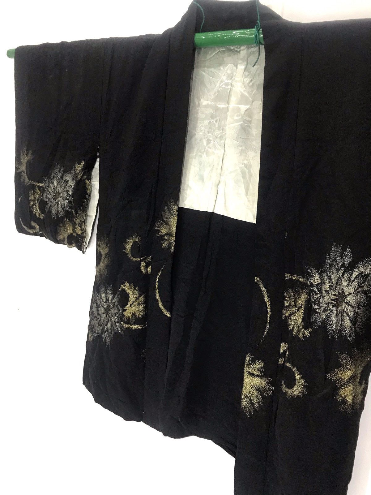 Japanese Brand Japan black kimono haori embroidery metallic gold thread art Size US L / EU 52-54 / 3 - 8 Thumbnail