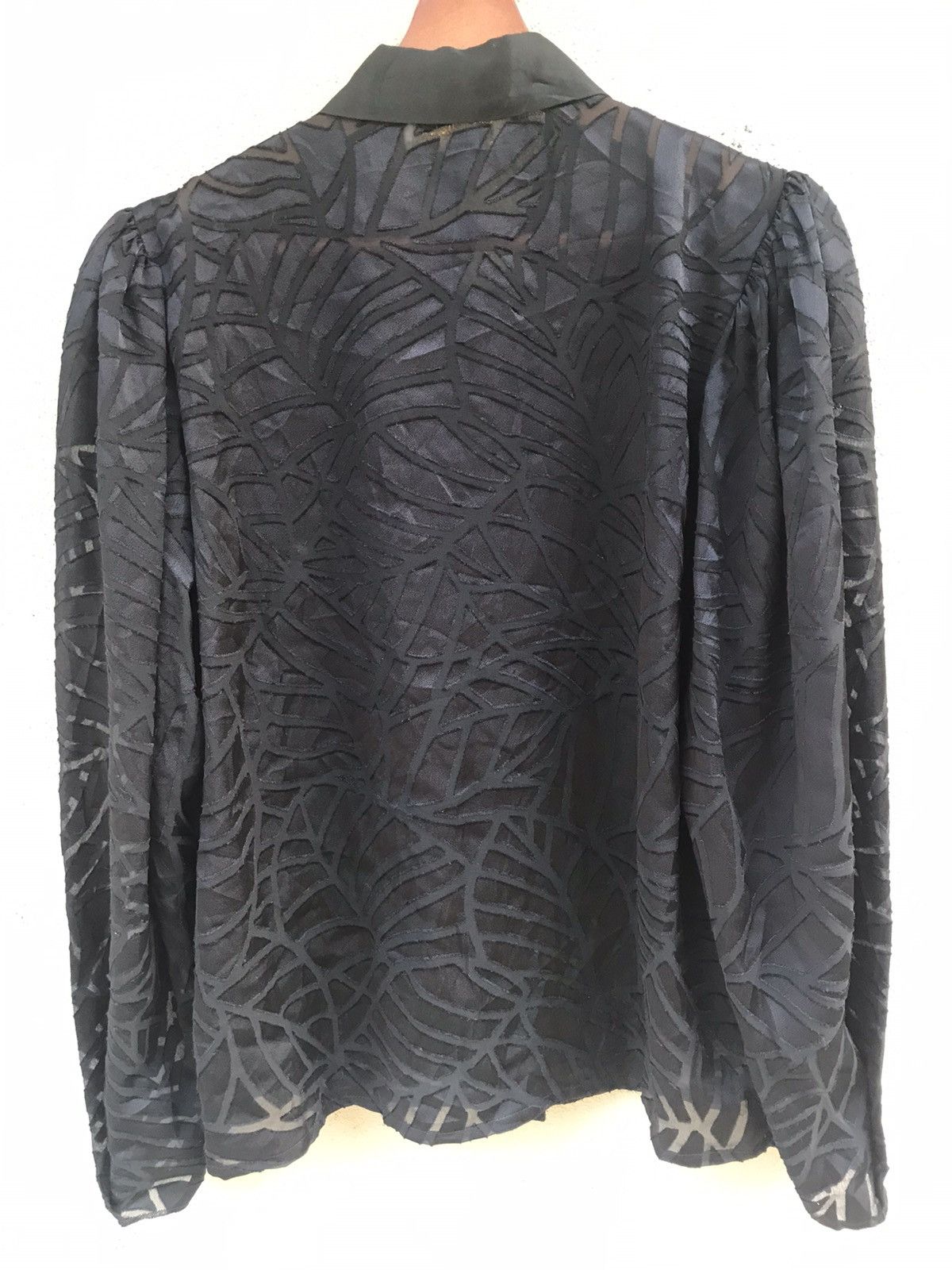 Other Avant garde exclusive luxury transparante button shirt Size US M / EU 48-50 / 2 - 6 Thumbnail