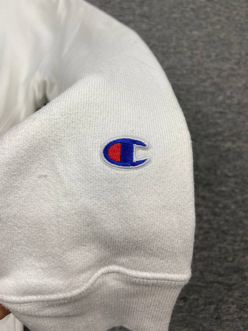 Champion Vintage Champion Reverse Weave Pullover Hoodie Boxy Size US M / EU 48-50 / 2 - 8 Thumbnail