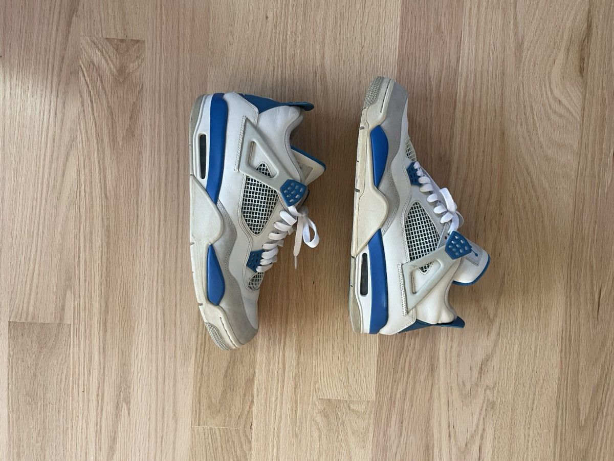 Jordan 4 Retro “Military Blue” 2012