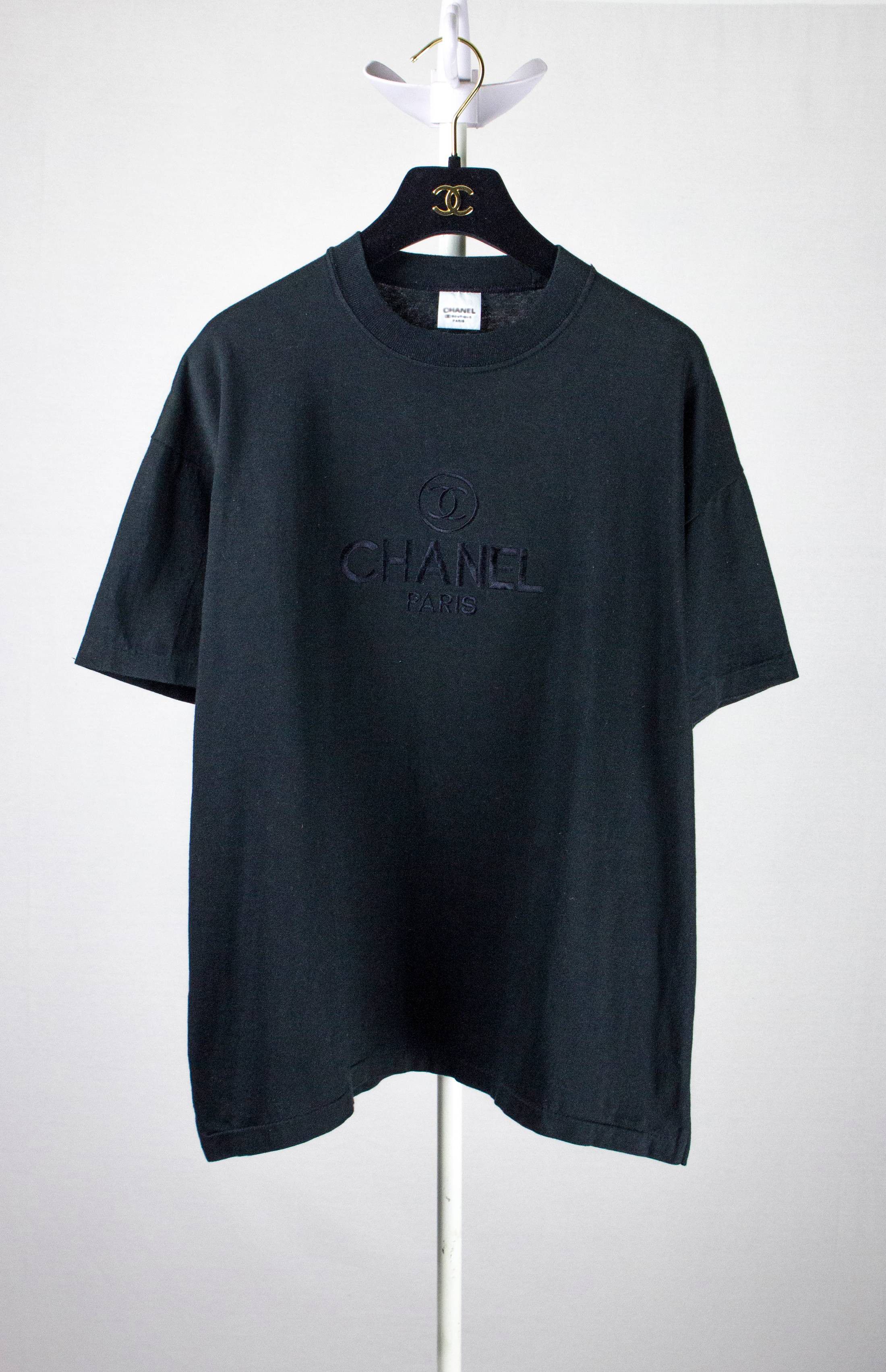 Logo Embroidery Tee T-shirt