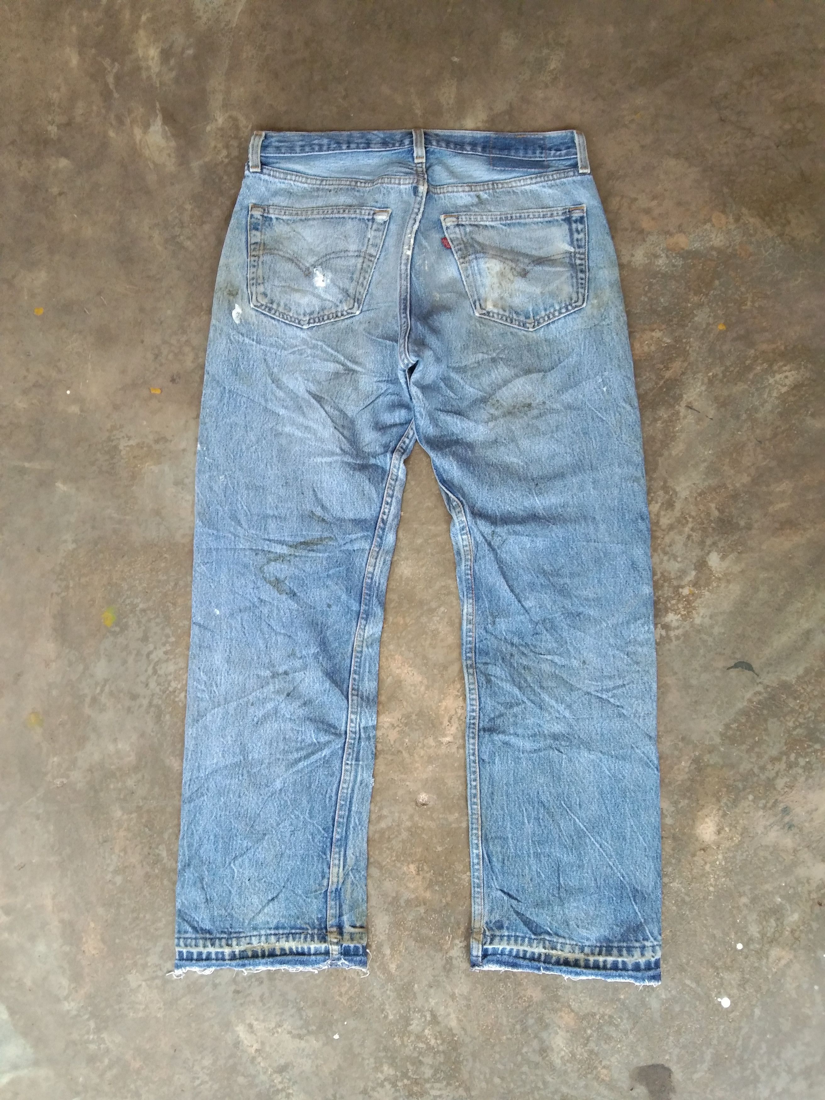 Levi's 90s Vintage Levi's 501 Made In USA Distressed Jeans 32x28 Size US 32 / EU 48 - 2 Thumbnail