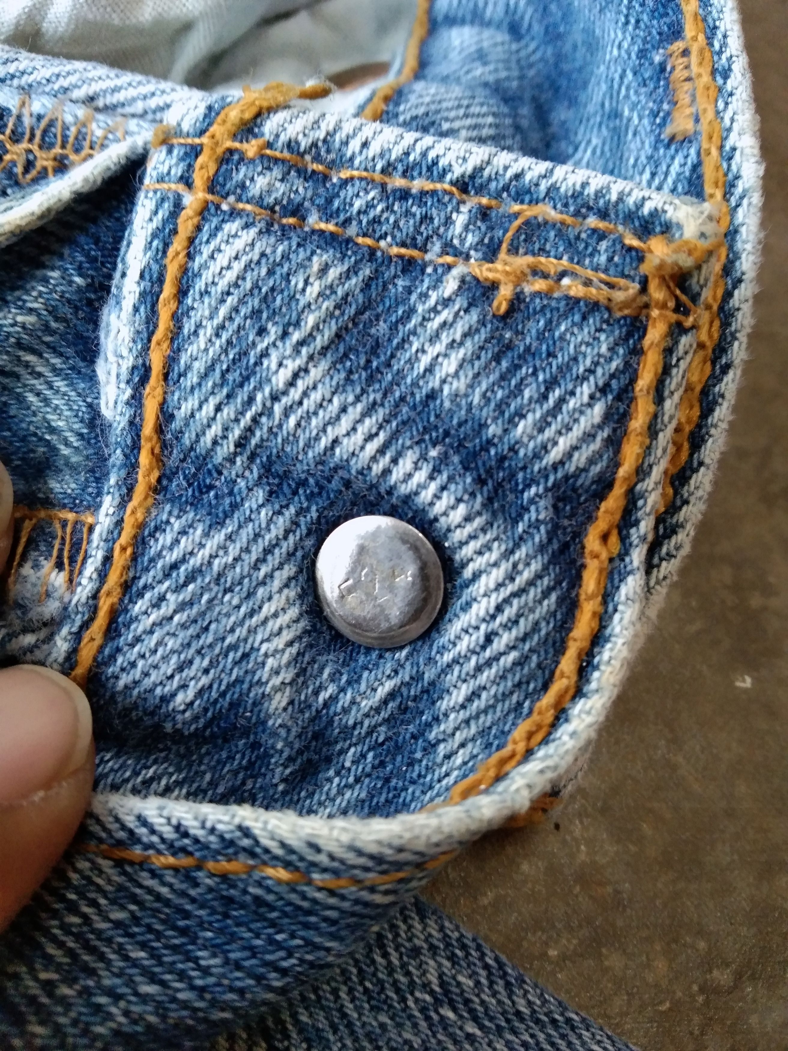 Levi's 90s Vintage Levi's 501 Made In USA Distressed Jeans 32x28 Size US 32 / EU 48 - 9 Thumbnail