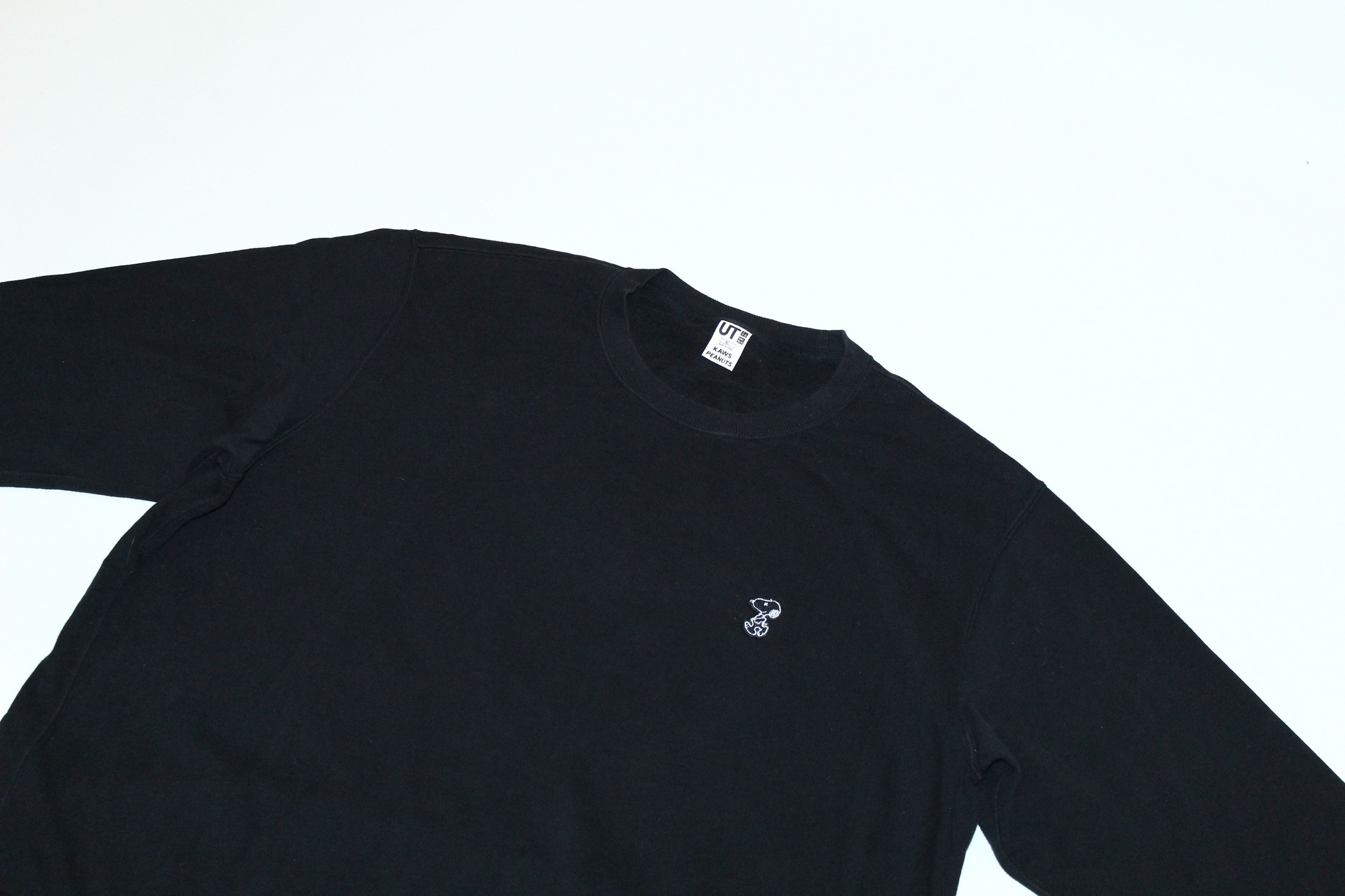 Kaws × Uniqlo Uniqlo x Kaws Sesame Street Hype Printed Crew Sweatshirt Size US XL / EU 56 / 4 - 3 Thumbnail