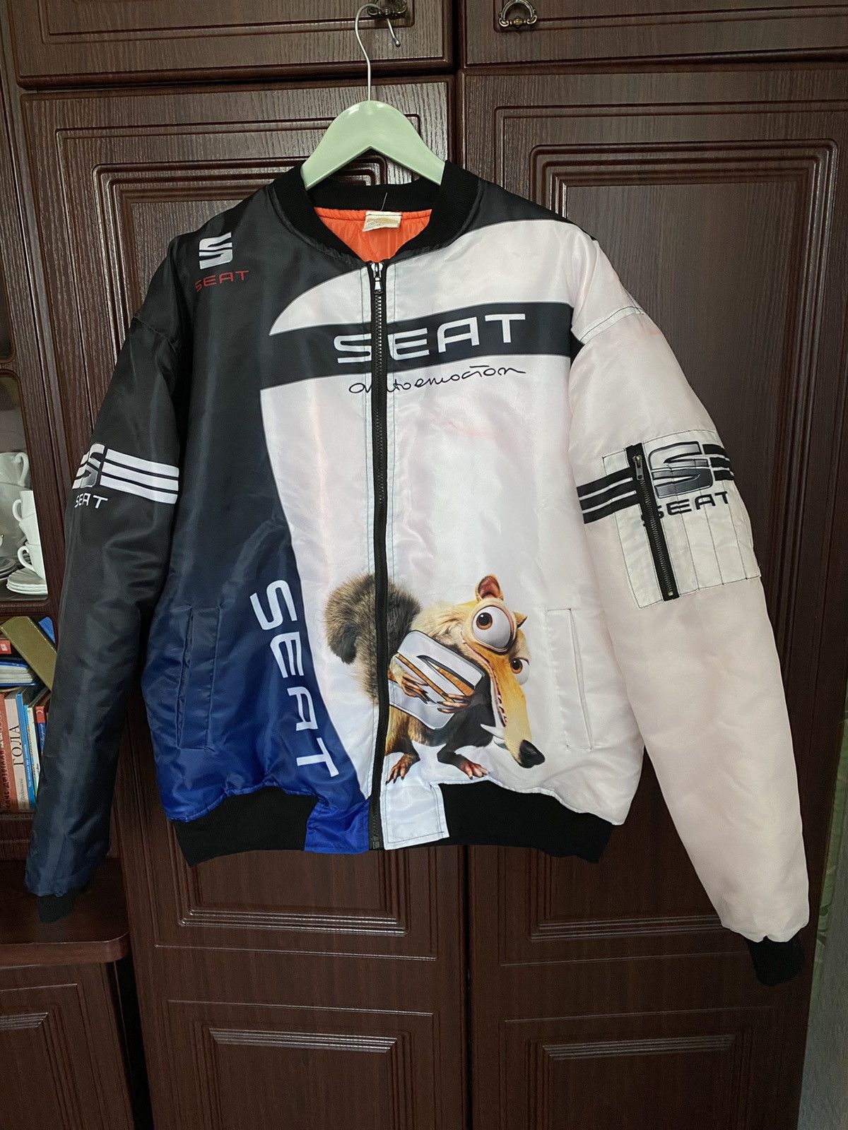 Vintage Seat Ice Age Racing Jacket Squirrel Ferrari Mercedes BMW Y2K Size US L / EU 52-54 / 3 - 1 Thumbnail