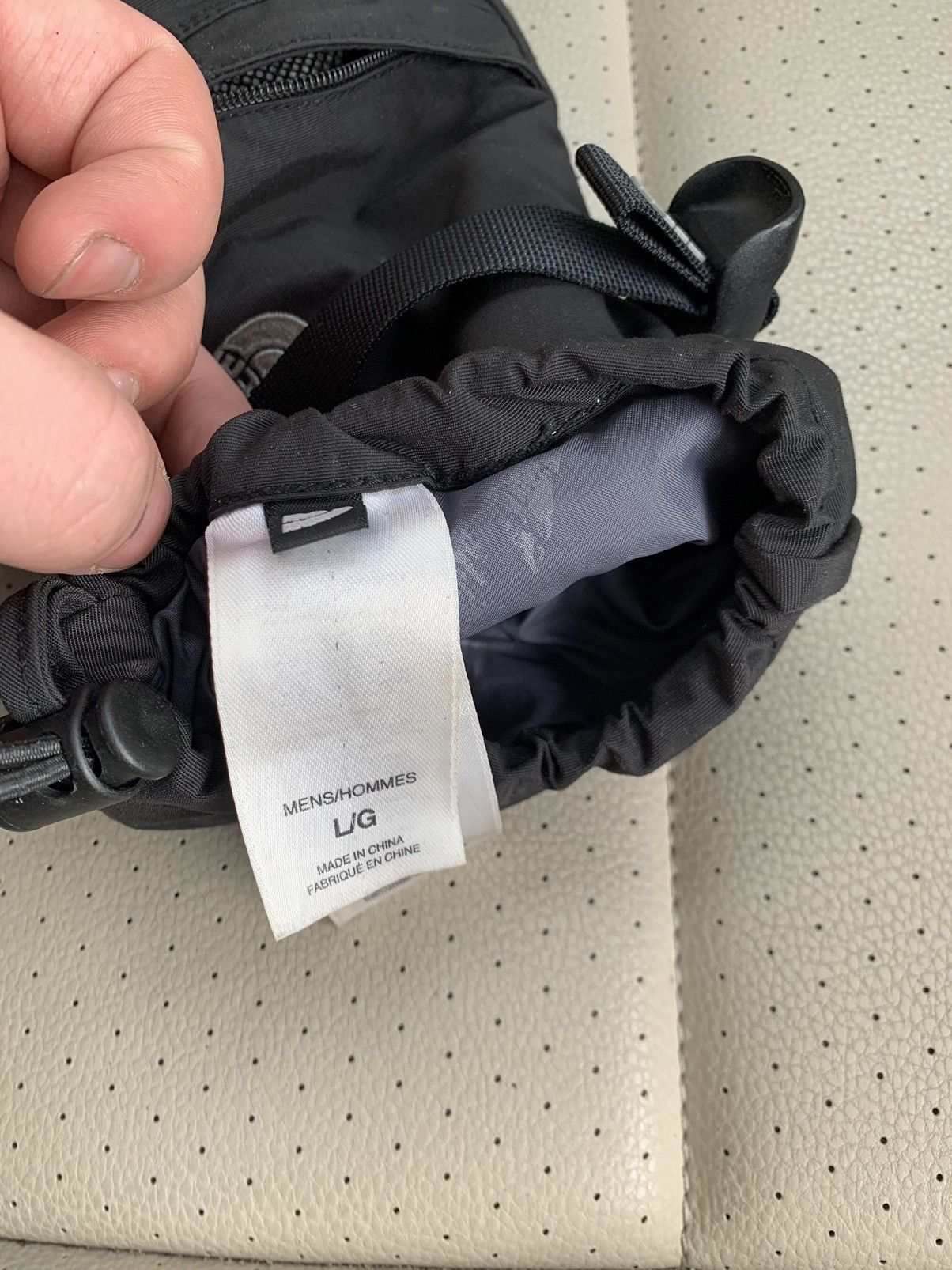 Other 🧤The North Face Hyvent vintage black pocket logo gloves Size ONE SIZE - 8 Thumbnail