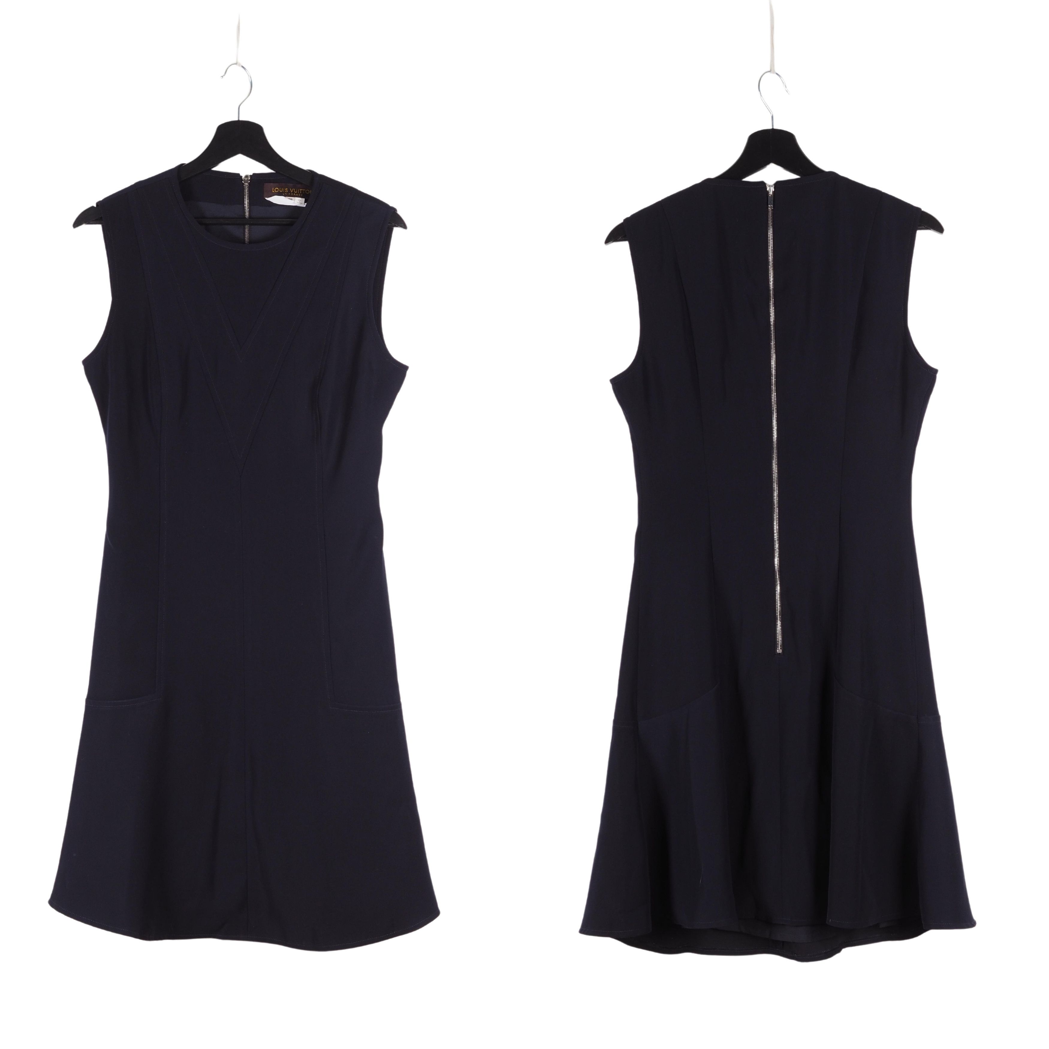 Louis Vuitton Louis Vuitton Uniformes Navy Zip Sleeve Less Dress size 40 Size M / US 6-8 / IT 42-44 - 1 Thumbnail