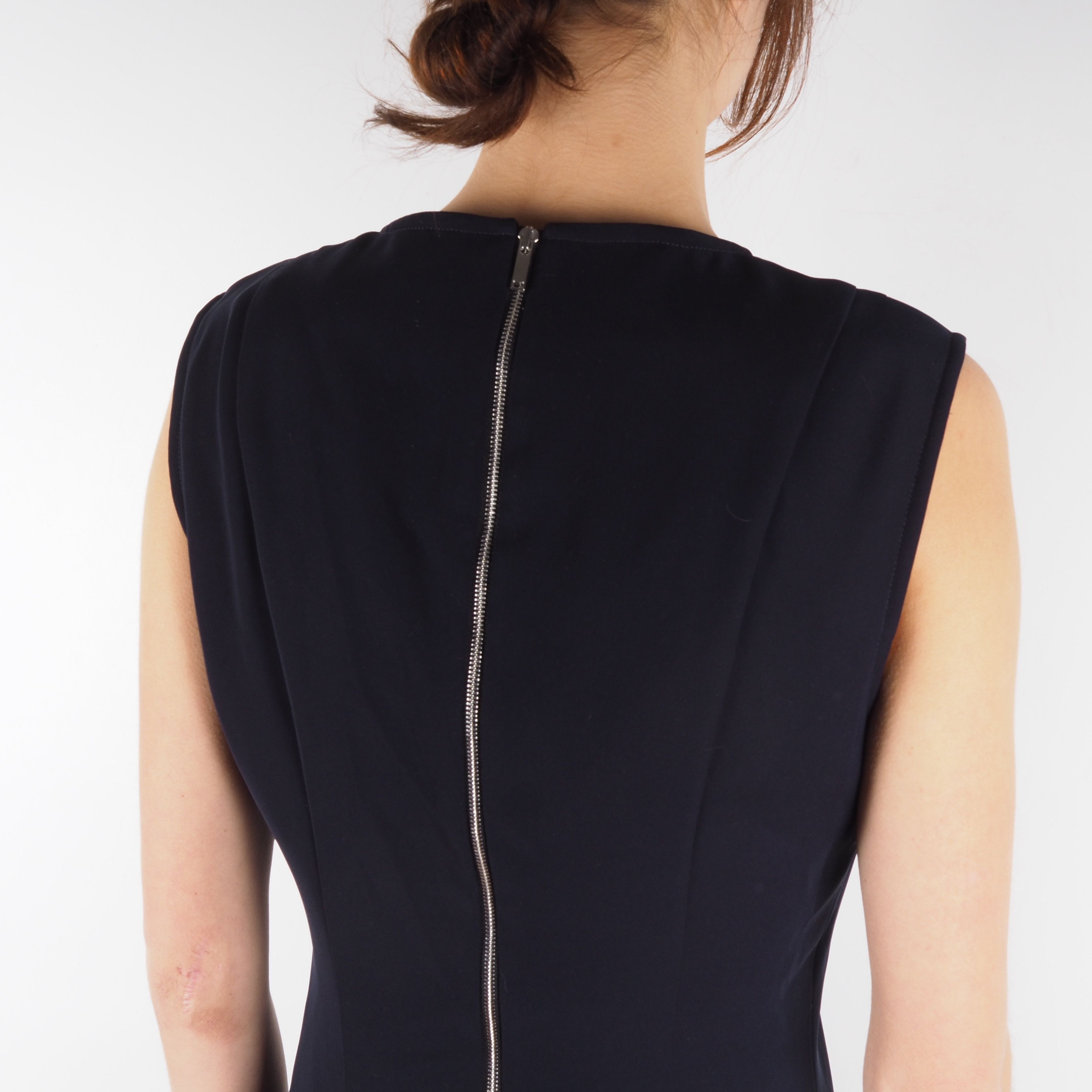 Louis Vuitton Louis Vuitton Uniformes Navy Zip Sleeve Less Dress size 40 Size M / US 6-8 / IT 42-44 - 9 Thumbnail