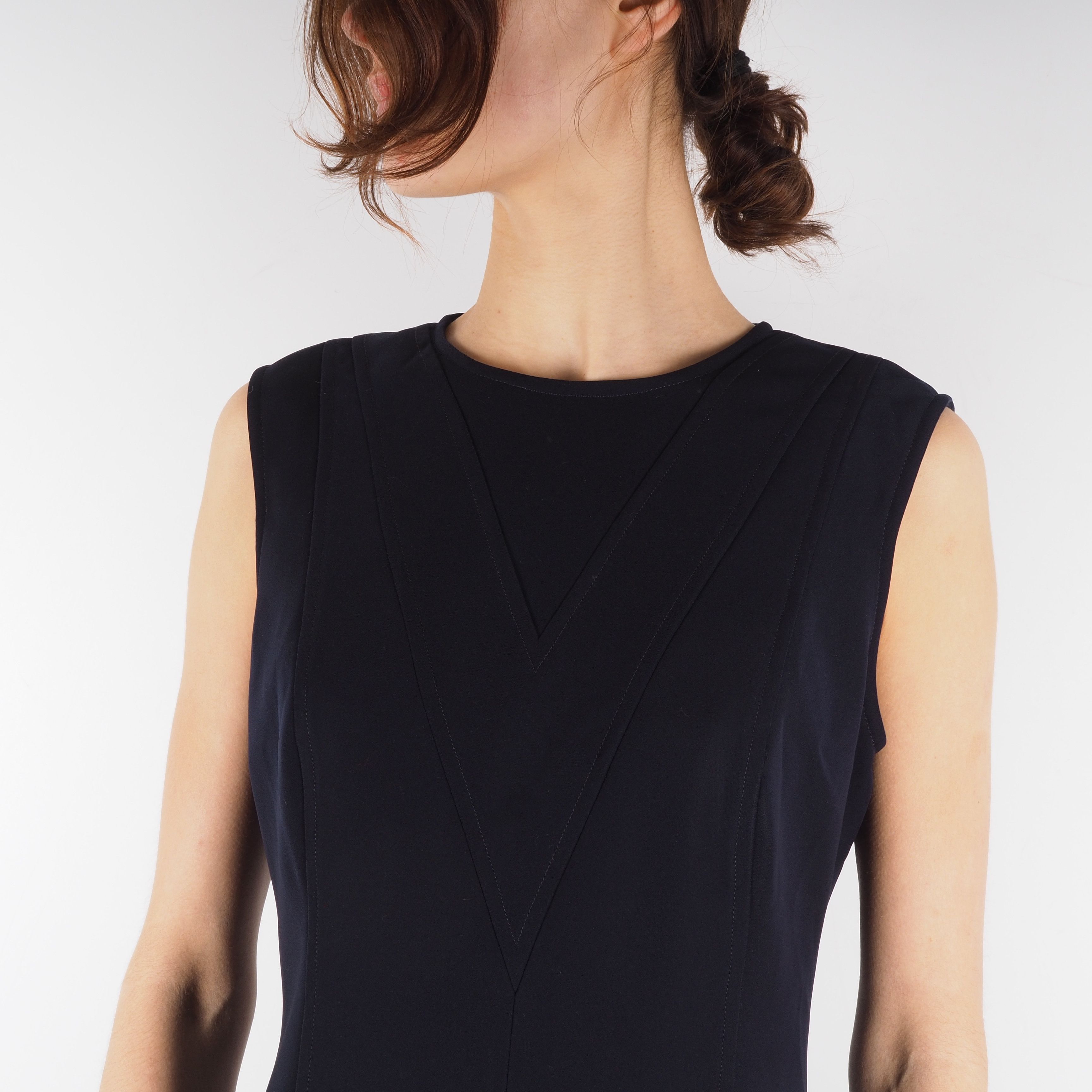 Louis Vuitton Louis Vuitton Uniformes Navy Zip Sleeve Less Dress size 40 Size M / US 6-8 / IT 42-44 - 10 Thumbnail
