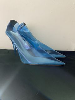 Yeezy hot sale heels cinderella