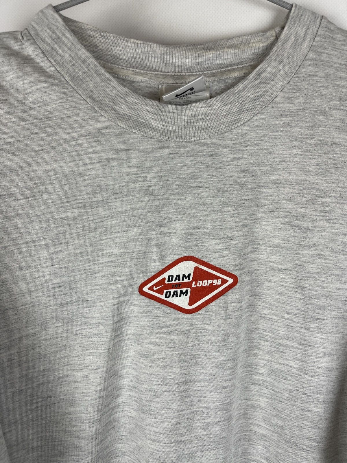 Nike Nike Vintage 90s dam tot dam loop 98 big logo tee shirt Size US XL / EU 56 / 4 - 5 Thumbnail
