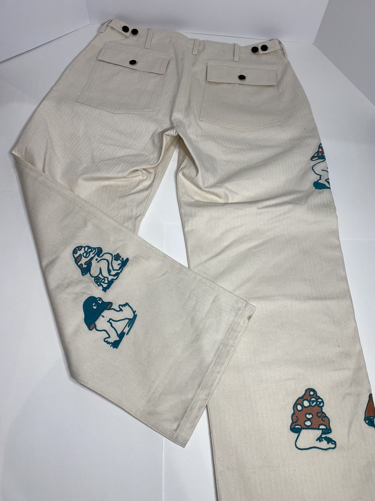 Brain Dead Braindead ‘Mushroom Embroidery’ Herringbone Military Pant Size US 36 / EU 52 - 3 Thumbnail
