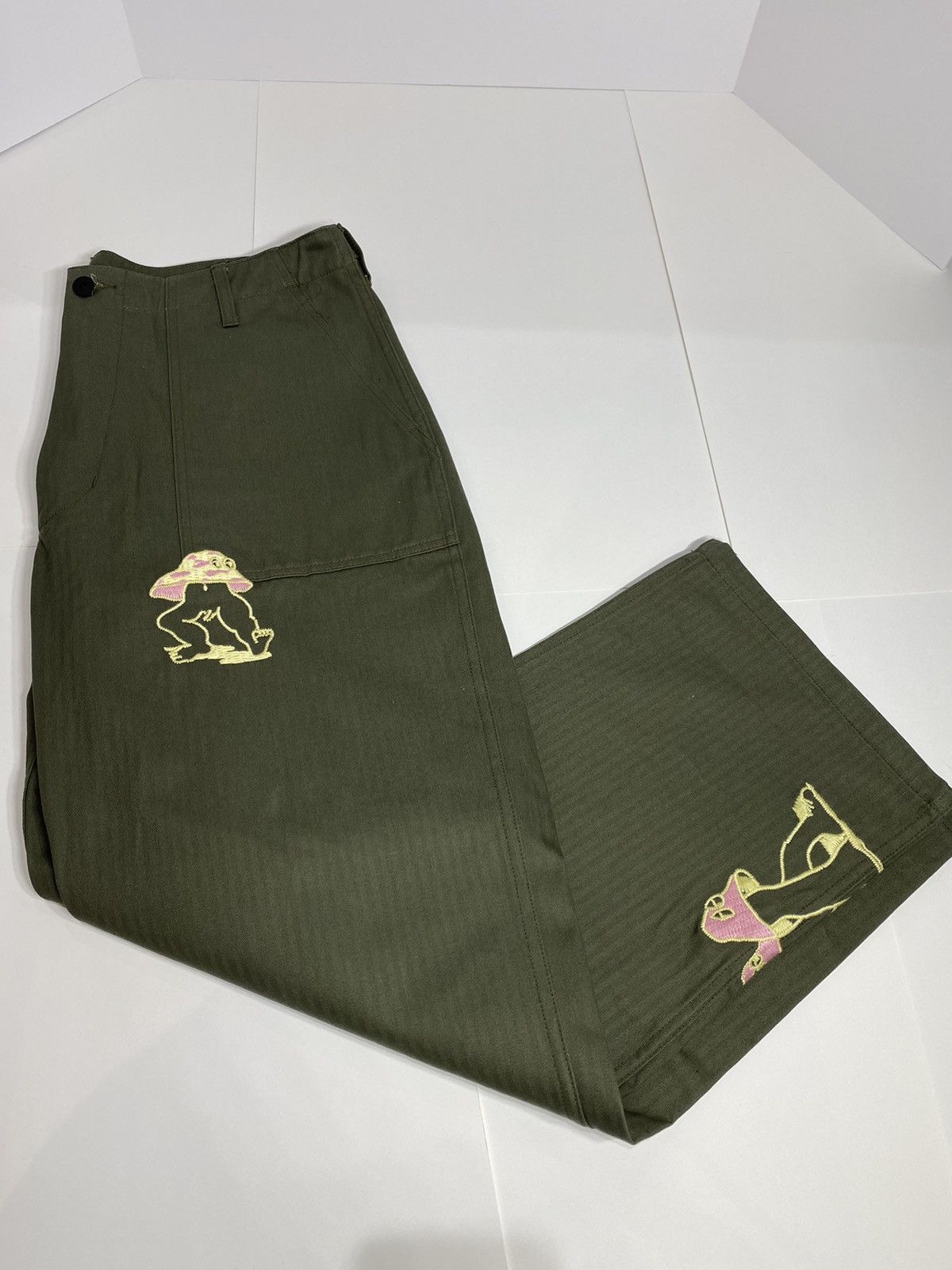 Brain Dead Braindead ‘Mushroom Embroidery’ Herringbone Military Pant Size US 36 / EU 52 - 6 Thumbnail