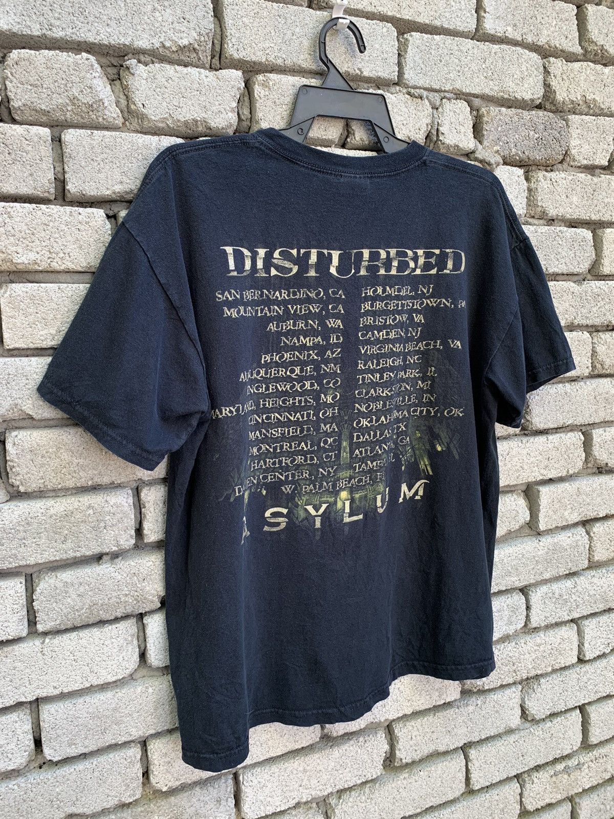 Band Tees Disturbed Asylum Band T Shirt Size US L / EU 52-54 / 3 - 6 Thumbnail