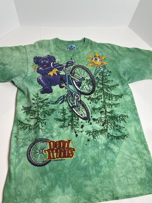 Vintage 1995 Grateful Dead 'Dead Treads' T-Shirt | Grailed