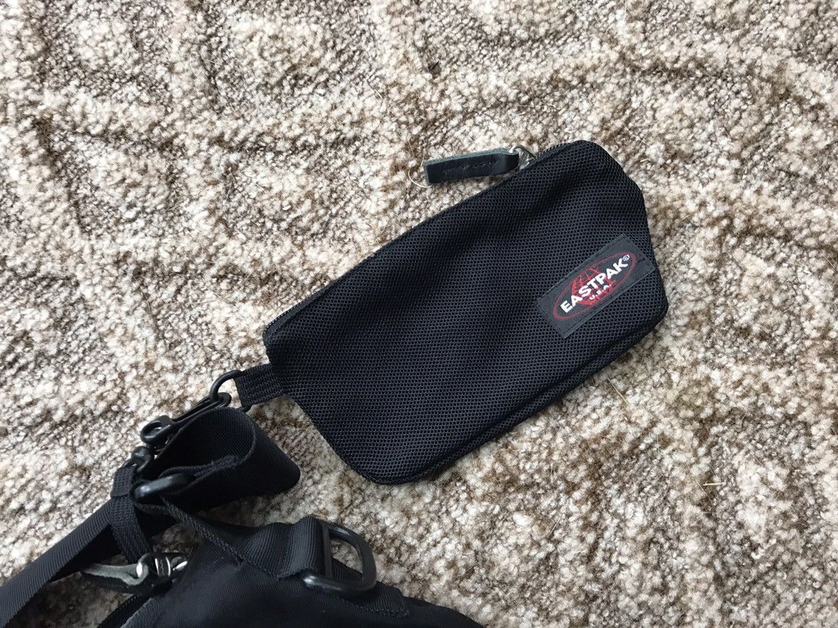 Eastpak Cargo Pocket Bag in Black, Men's — image 5 of 6