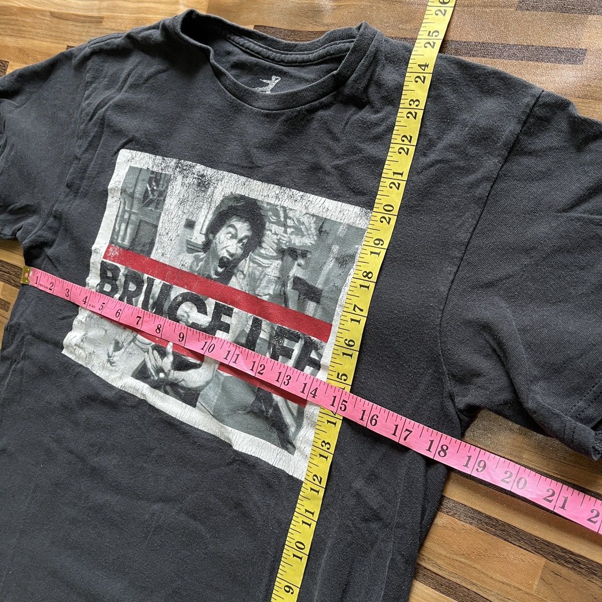 Vintage Vintage Y2K Bruce Lee Enter The Dragon TShirt Size US M / EU 48-50 / 2 - 3 Thumbnail
