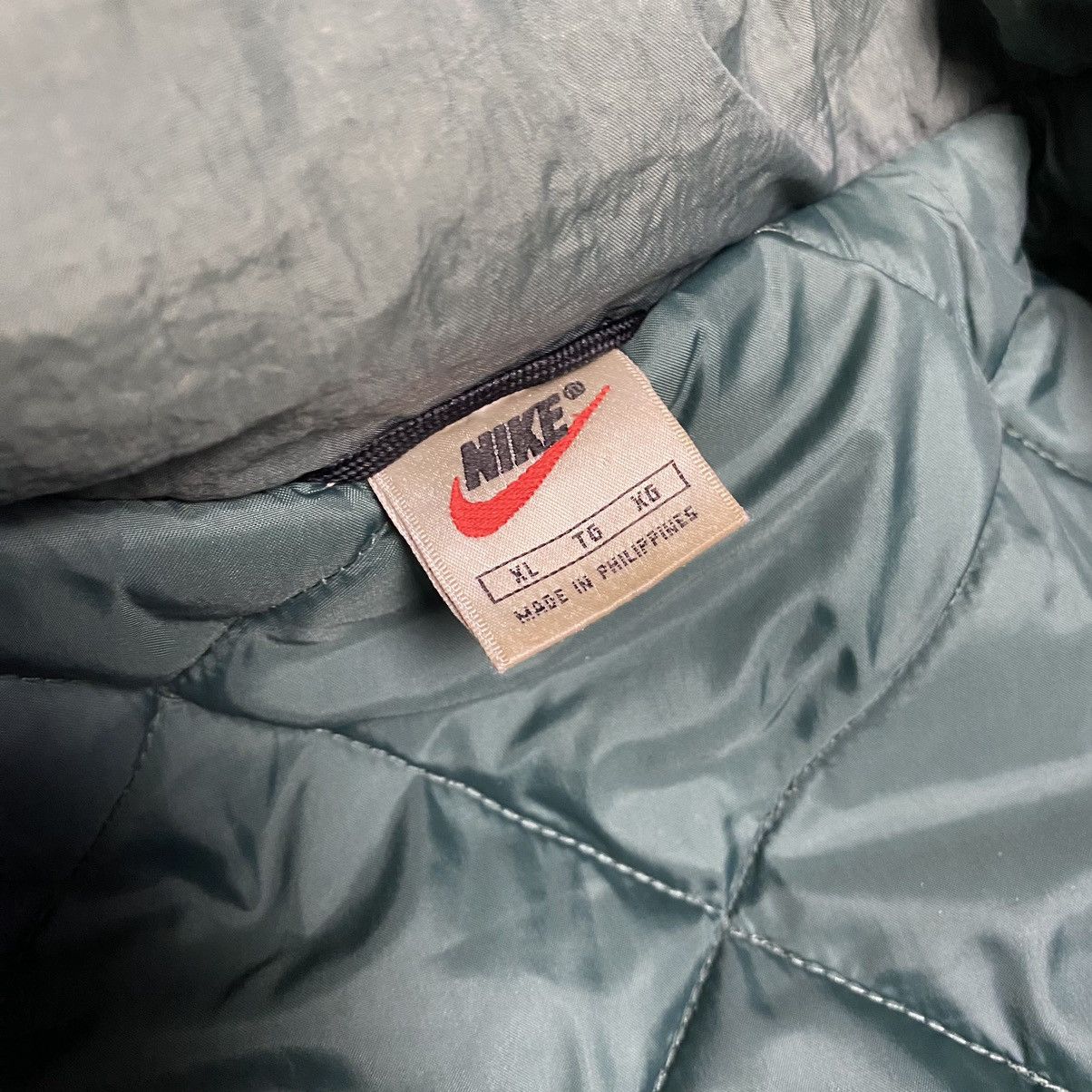 Nike Vintage Y2K 90s Rare Green Nike Winter Jacket XL Size US XL / EU 56 / 4 - 4 Thumbnail