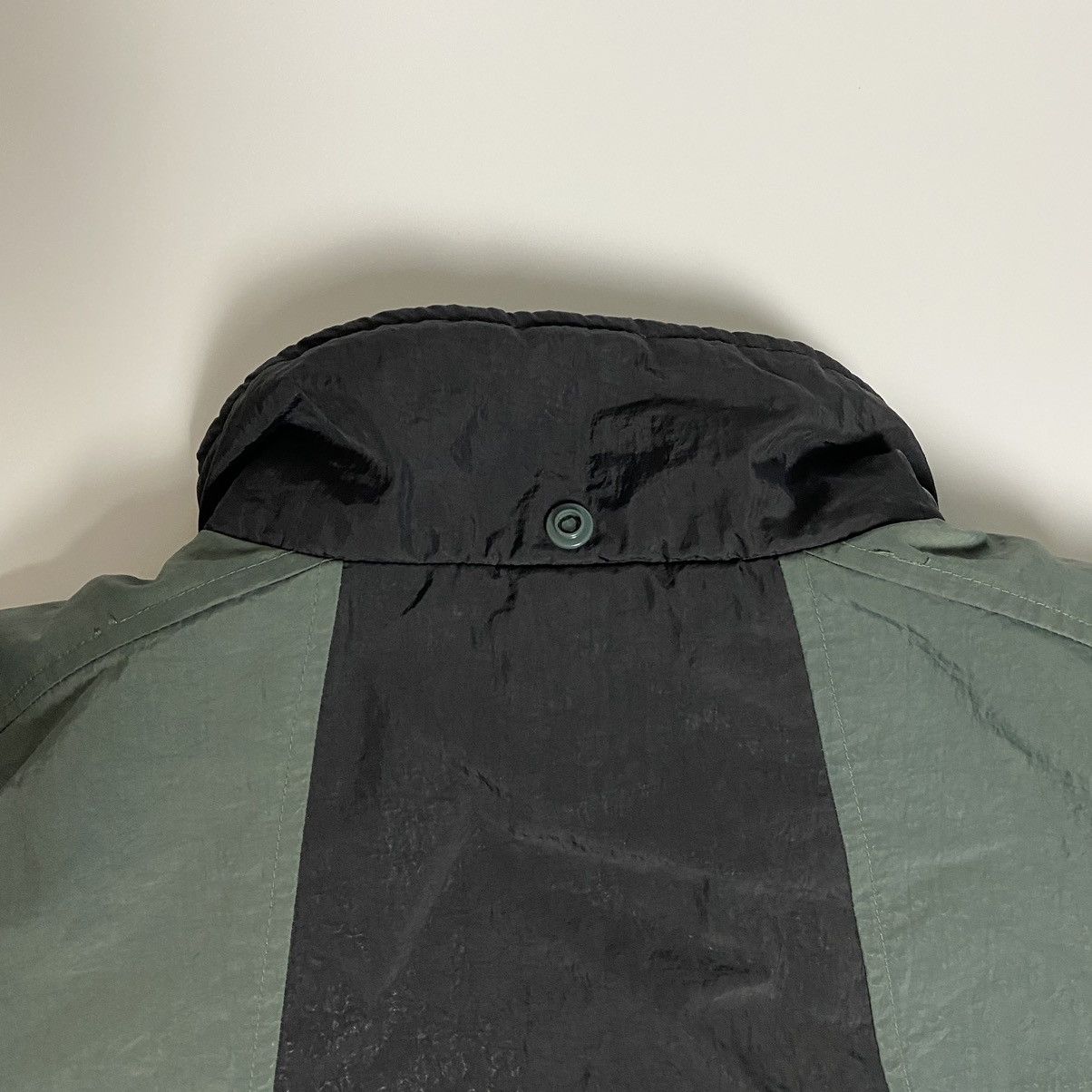 Nike Vintage Y2K 90s Rare Green Nike Winter Jacket XL Size US XL / EU 56 / 4 - 8 Thumbnail