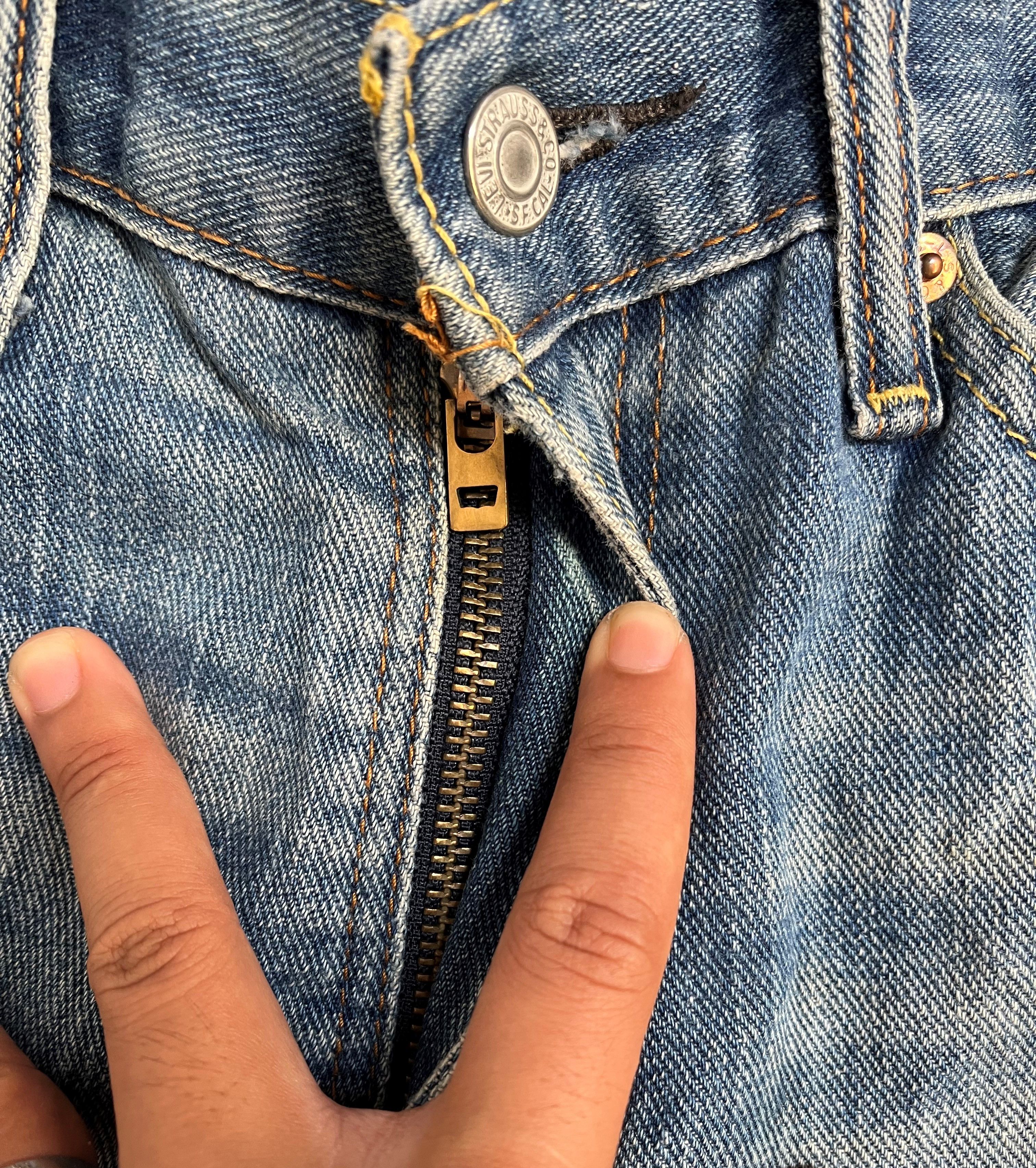 Levi's × Vintage Vintage Levis 514 Denim Jeans L185 Size US 35 - 5 Thumbnail