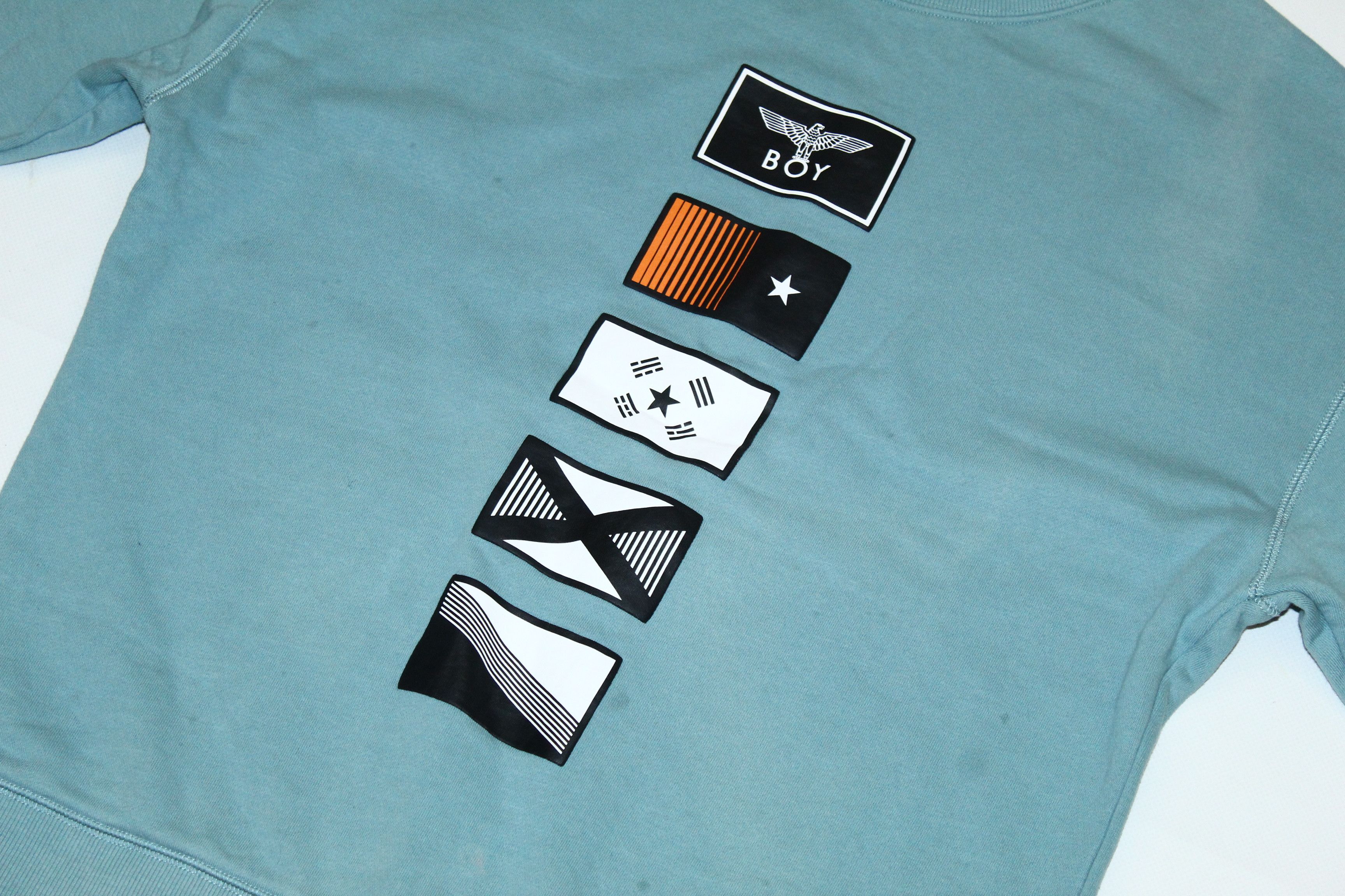 Boy London BOY London Sun Bleached Print Flags Graphic Sweatshirt Size US M / EU 48-50 / 2 - 4 Thumbnail