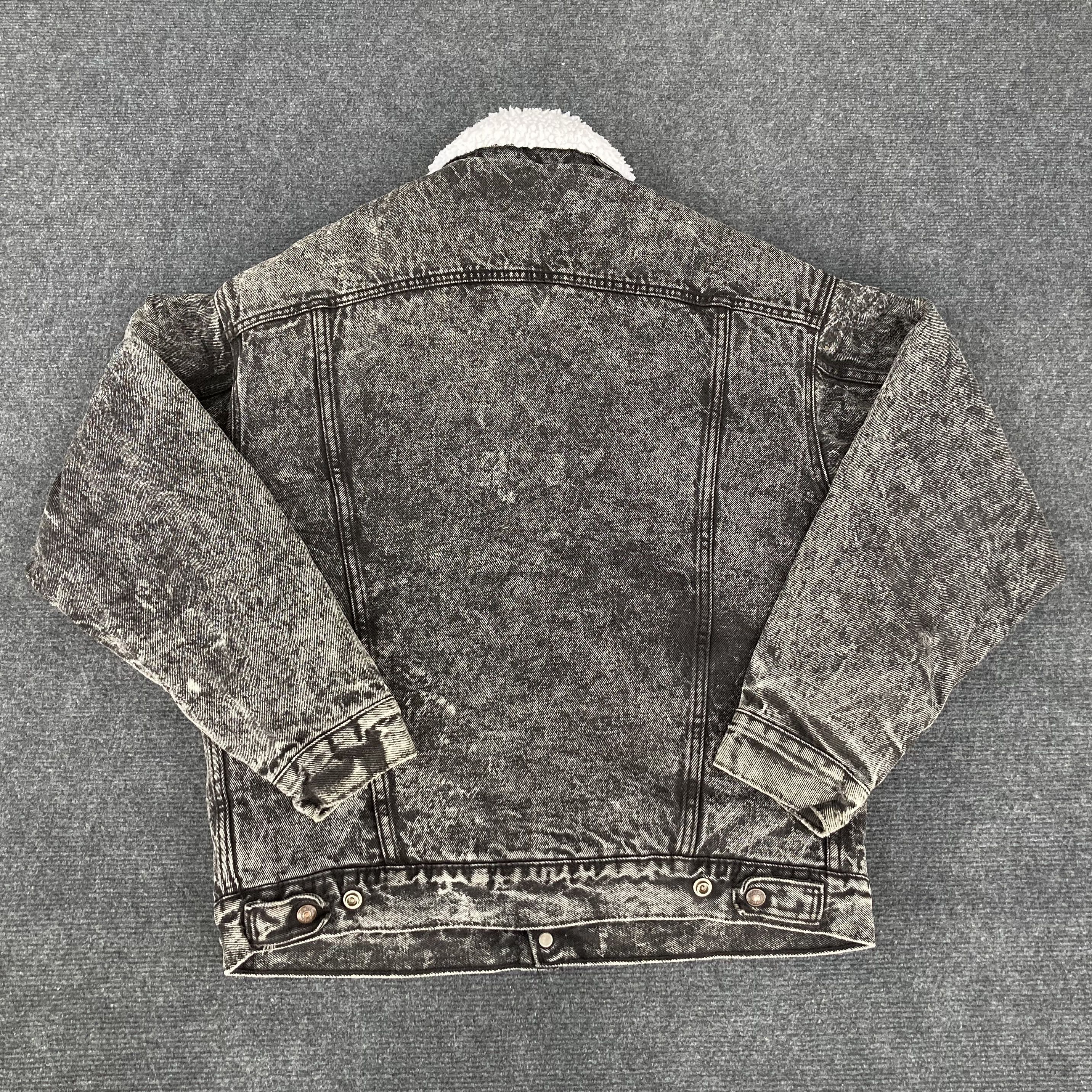 Levi's Vtg Levis Sherpa Lined Denim Trucker Washed Black Jacket Size US M / EU 48-50 / 2 - 8 Thumbnail