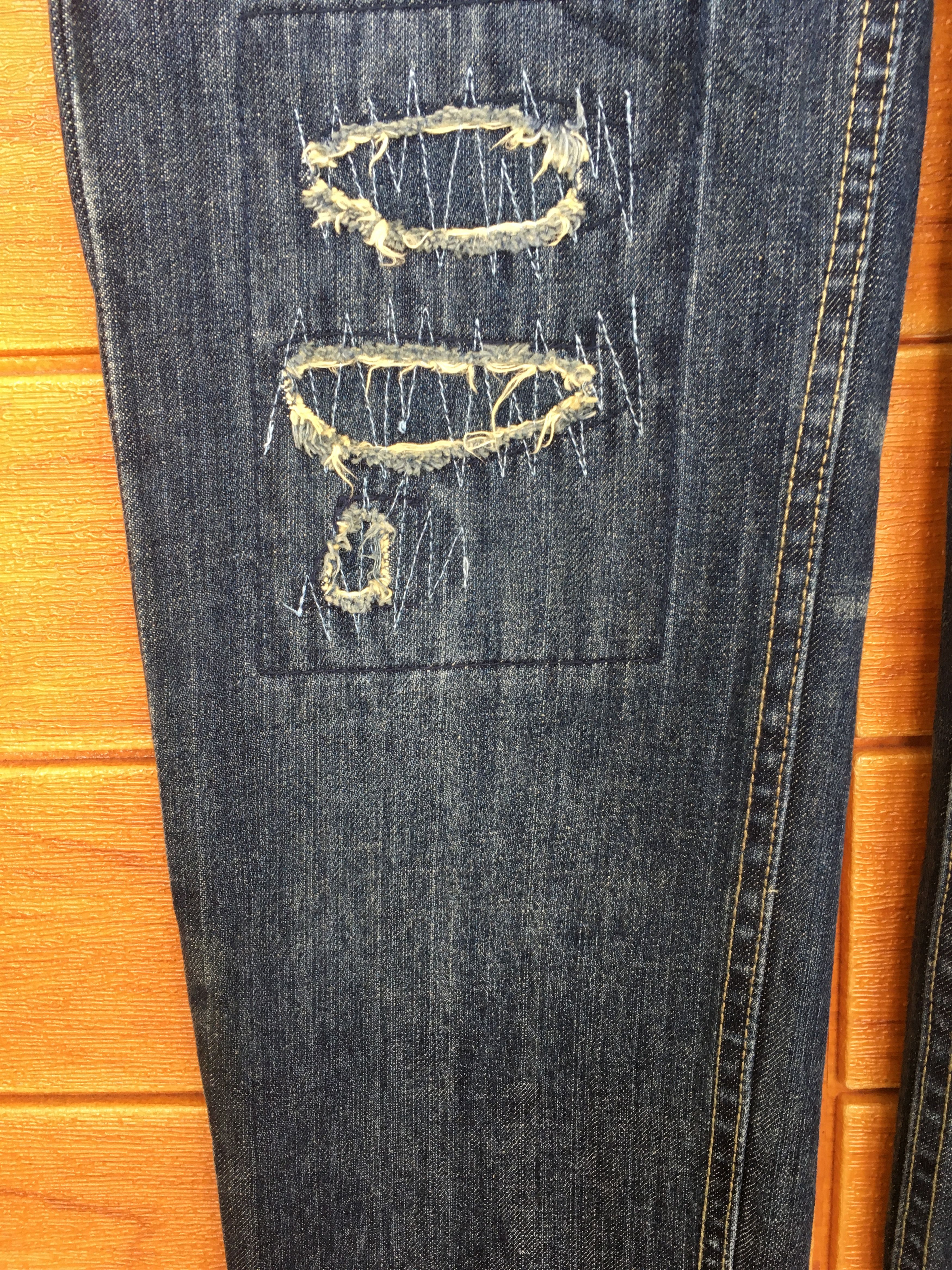 Japanese Brand Japanese Brand Buckle Back Distressed Denim Jeans Size US 31 - 7 Thumbnail