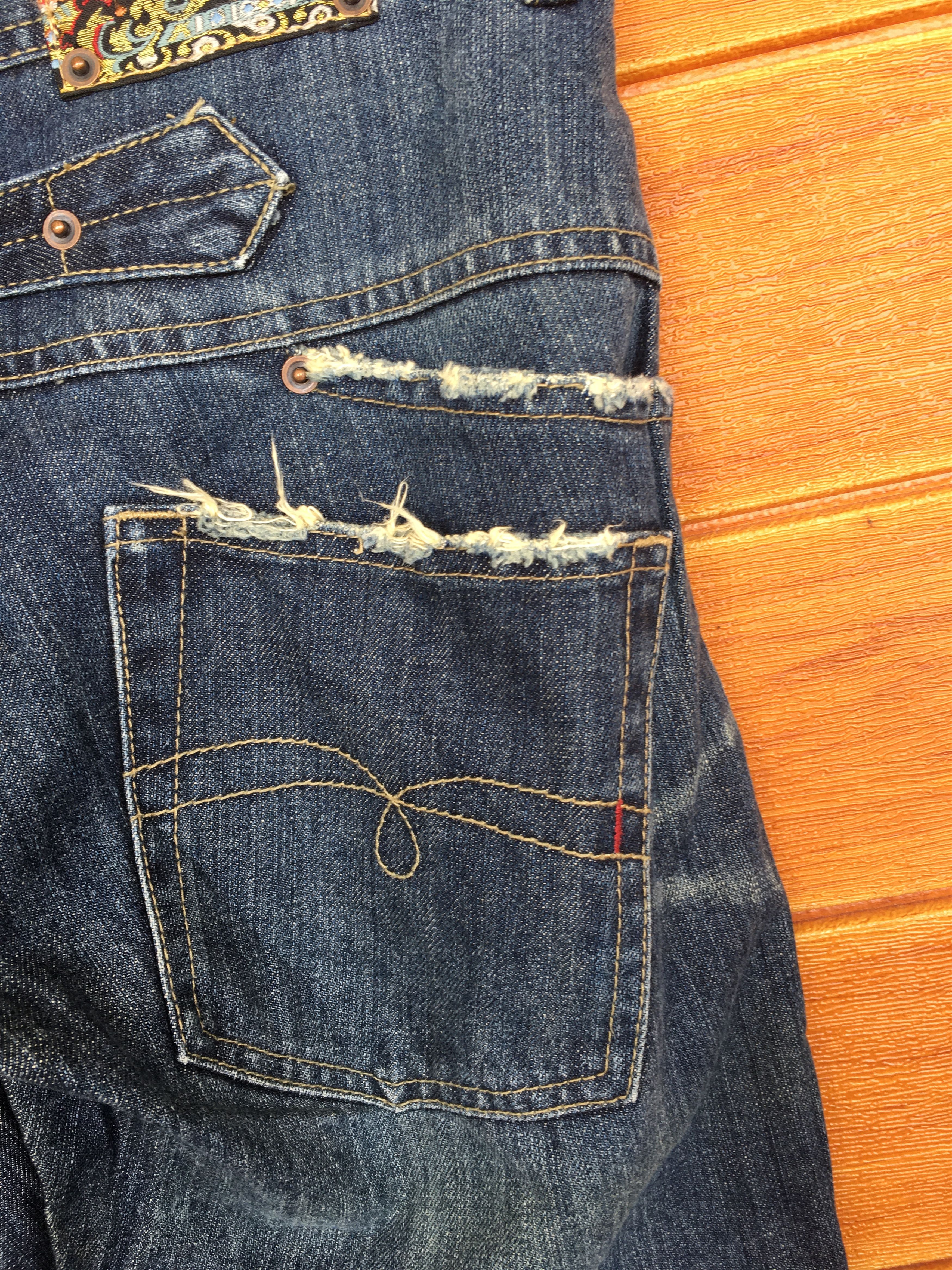 Japanese Brand Japanese Brand Buckle Back Distressed Denim Jeans Size US 31 - 15 Thumbnail