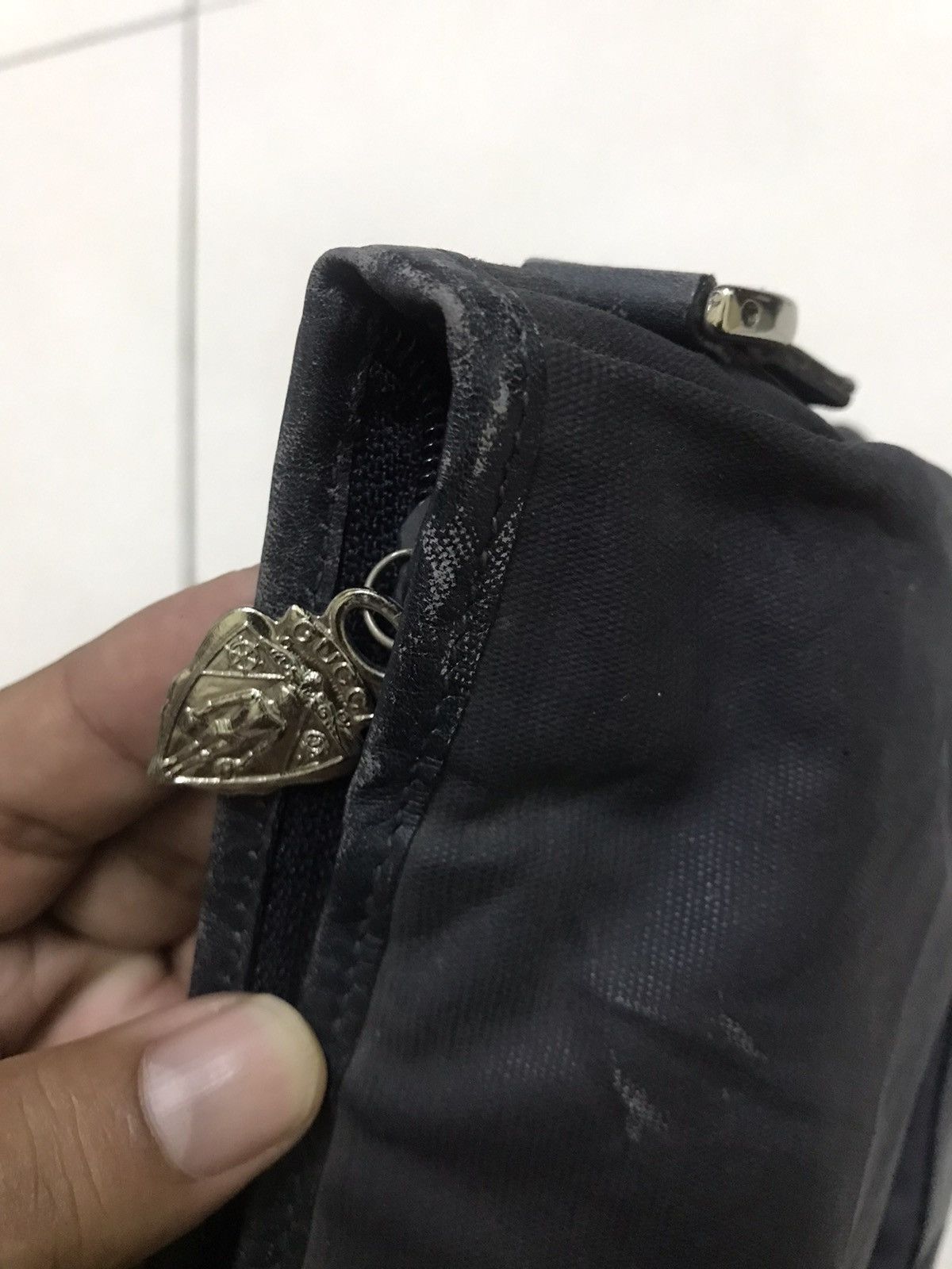 Gucci × Vintage Vintage Gucci Crossbody Bags / Shoulder Bags Limited Design Size ONE SIZE - 19 Thumbnail