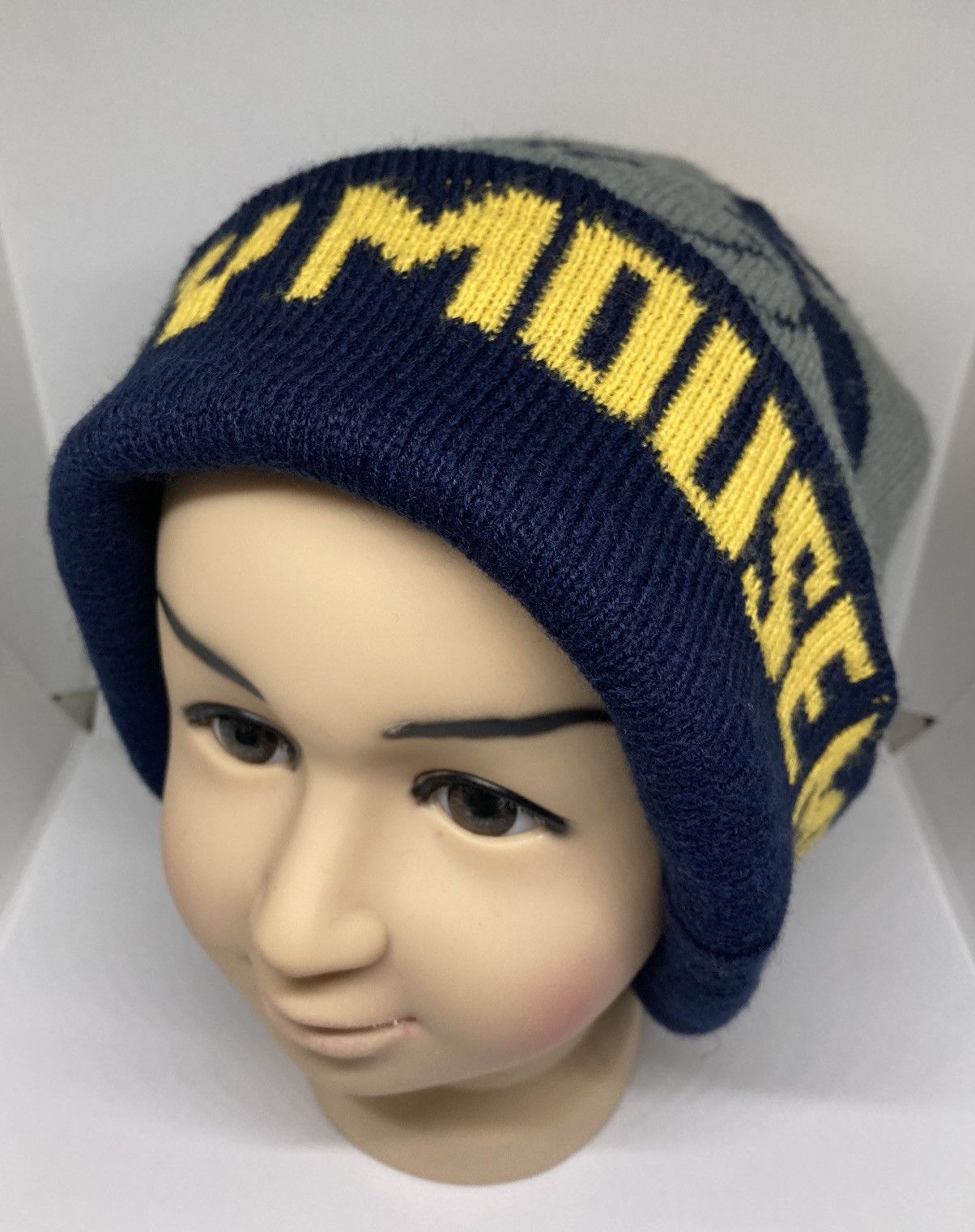 Disney × Mickey Mouse Mickey Mouse Beanie Snow Cap Hat Size ONE SIZE - 2 Thumbnail