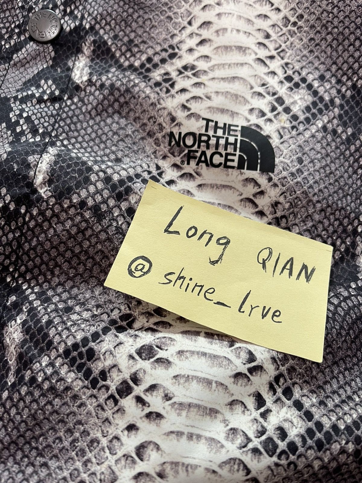 Supreme × The North Face Supreme tnf the north face snakeskin taped seam coach Jacket Size US M / EU 48-50 / 2 - 5 Thumbnail