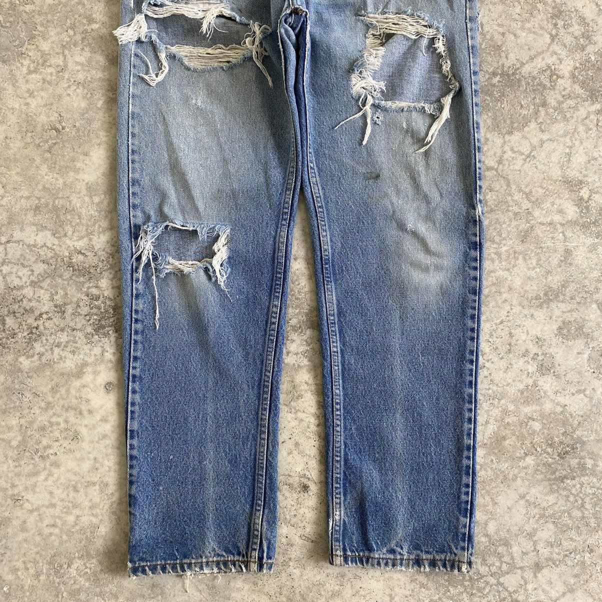 Levi's × Vintage Size 36x29.5 Vintage Levi's 505 Orange Tab Distressed Jeans Size US 36 / EU 52 - 3 Thumbnail