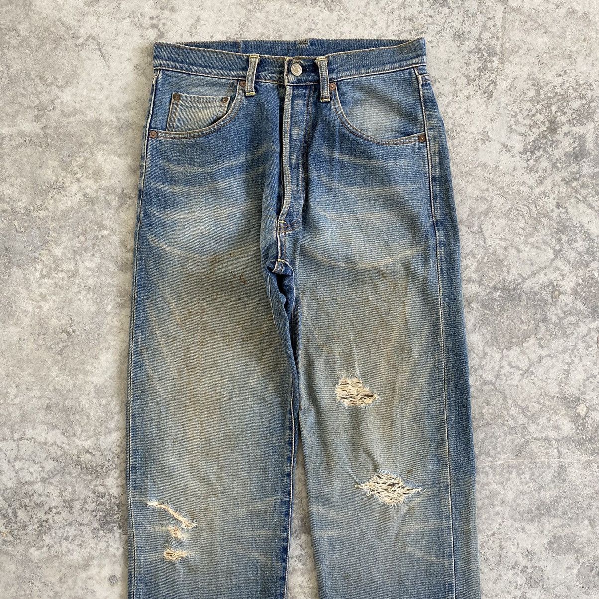 Studio D'Artisan VTG Studio D’Artisan Faded Blue Ripped Dirty Selvedge Jeans Size US 29 - 2 Thumbnail