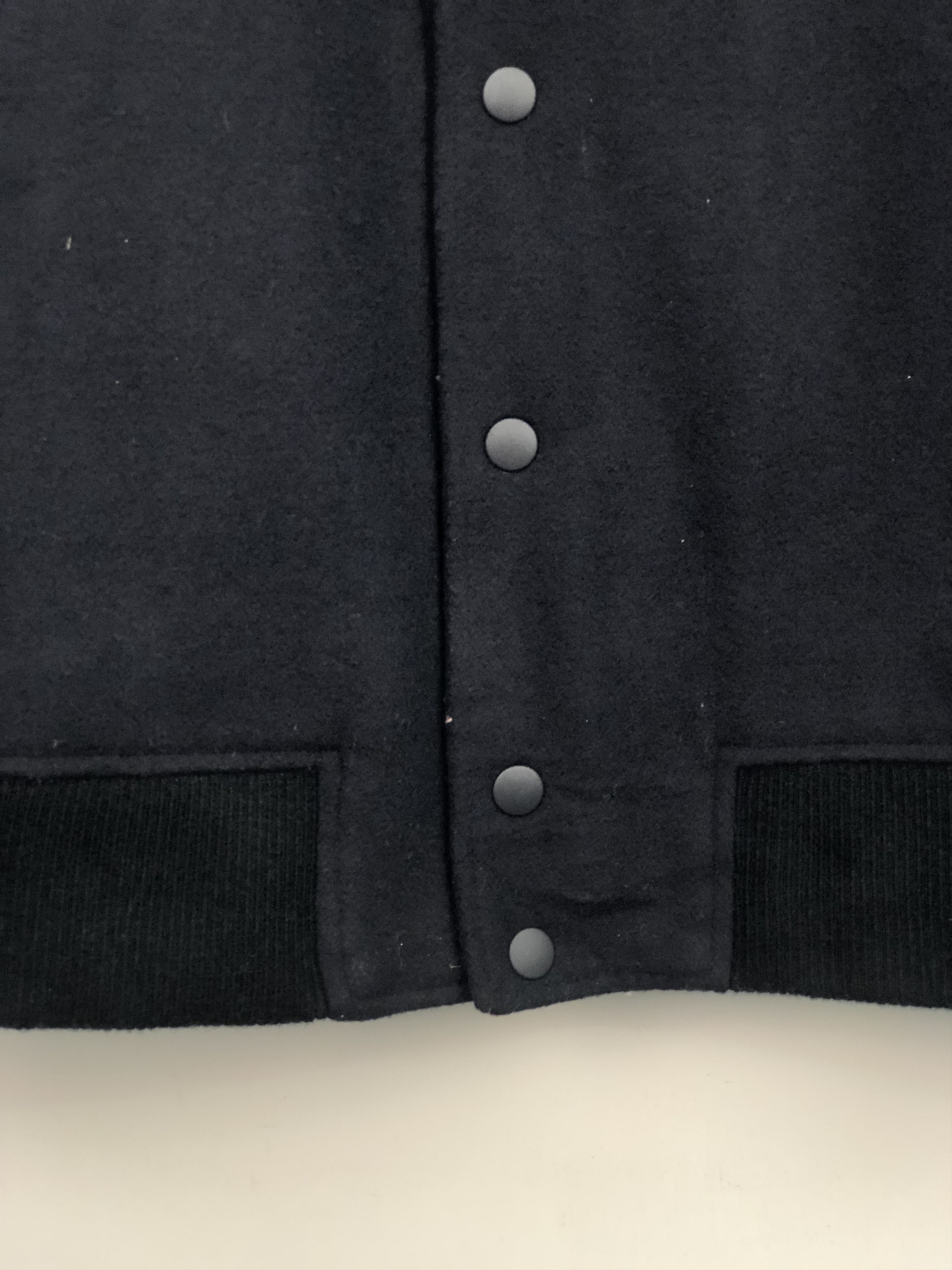Japanese Brand Uniqlo Varsity Jacket Syntetic Leather Sleeve V0147 Size US L / EU 52-54 / 3 - 6 Thumbnail