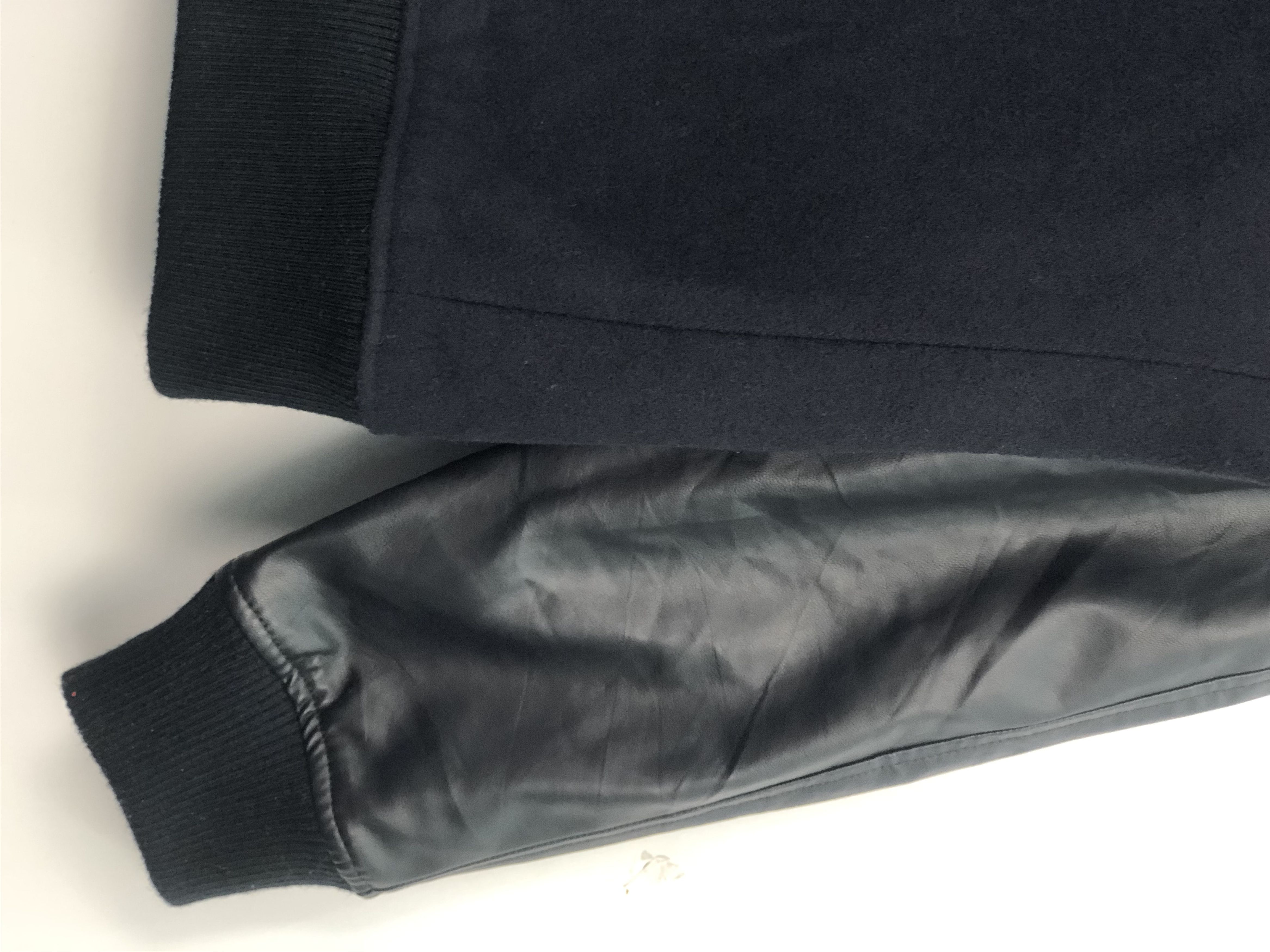 Japanese Brand Uniqlo Varsity Jacket Syntetic Leather Sleeve V0147 Size US L / EU 52-54 / 3 - 11 Thumbnail