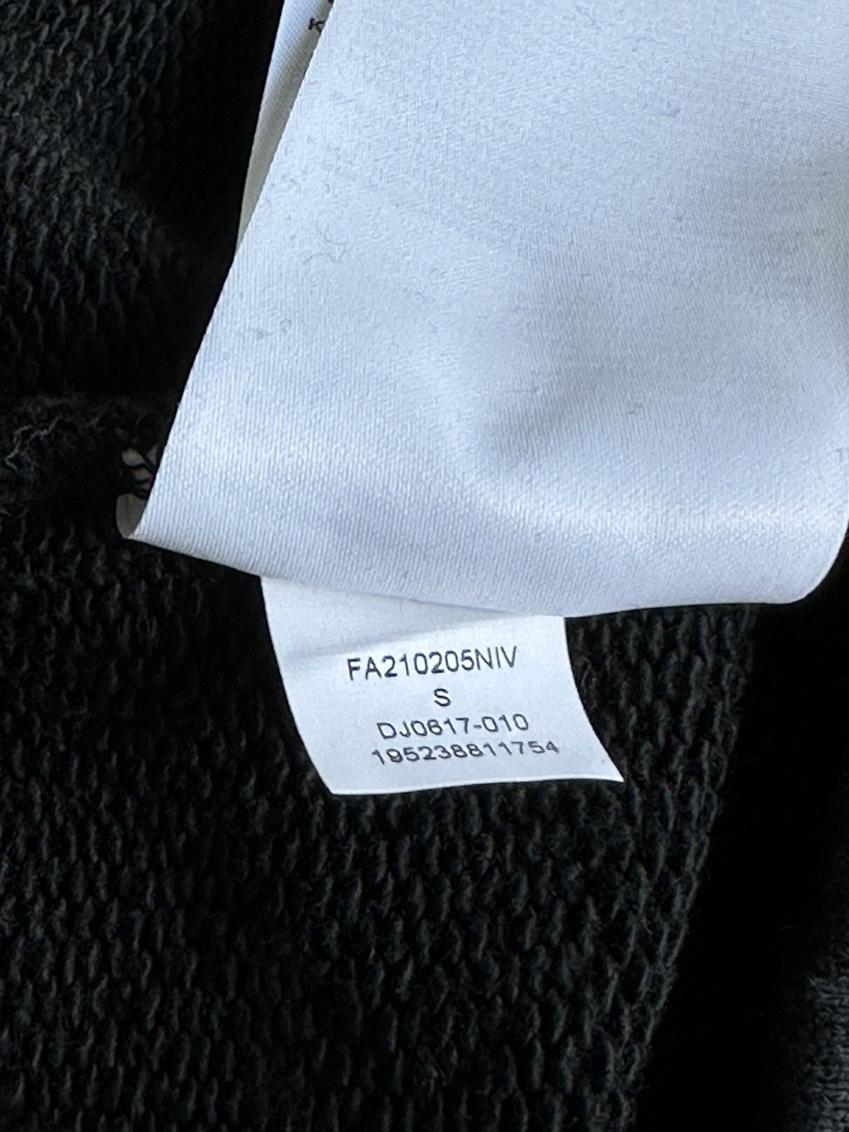 Fragment Design × Nike Nike x Fragment Design x Travis Scott "Jordan" Shorts Size US 32 / EU 48 - 6 Thumbnail