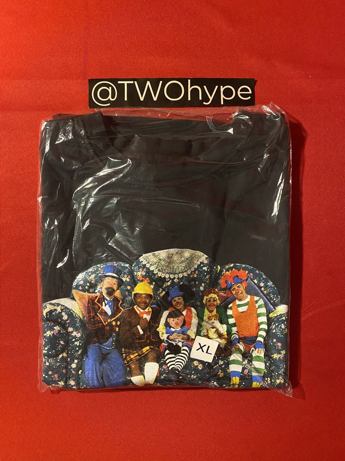 Market Secret Club ‘Large Sofa’ Tee