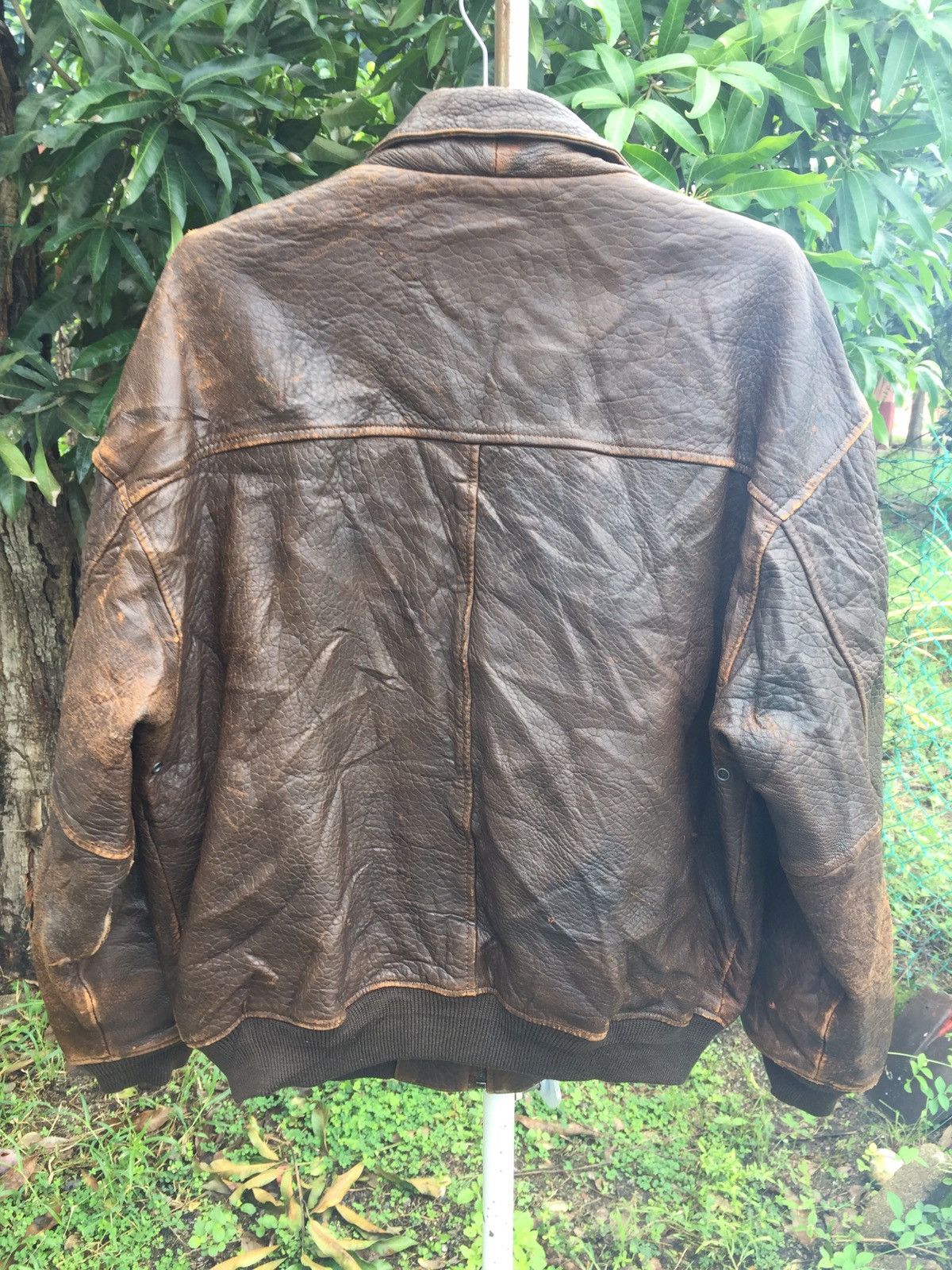 Vintage Vintage A-2 Sheepskin Leather Jacket Size US XL / EU 56 / 4 - 2 Thumbnail