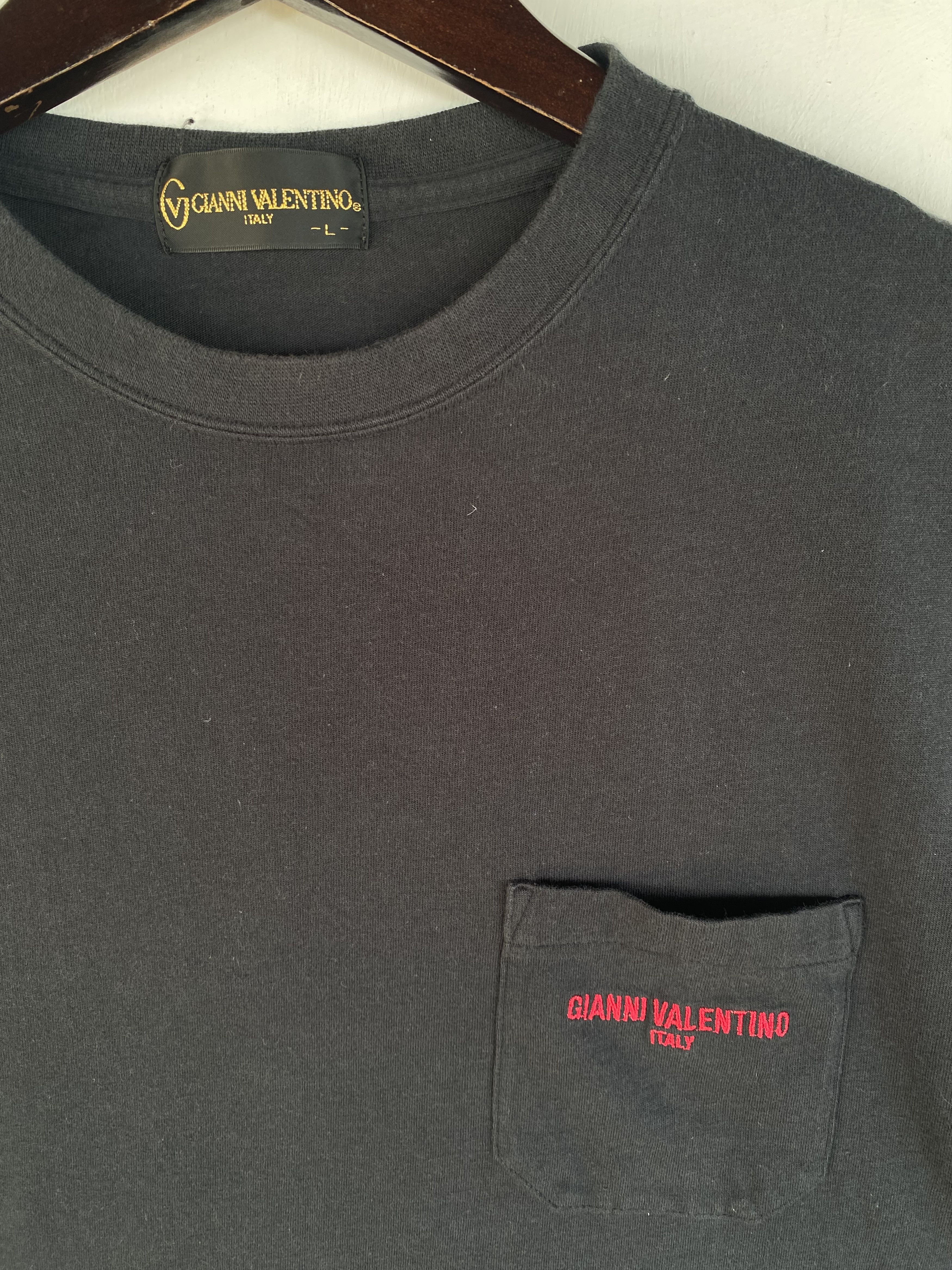 Valentino VINTAGE GIANNI VALENTINO Italy embroidered pocket shirt Size US L / EU 52-54 / 3 - 4 Thumbnail