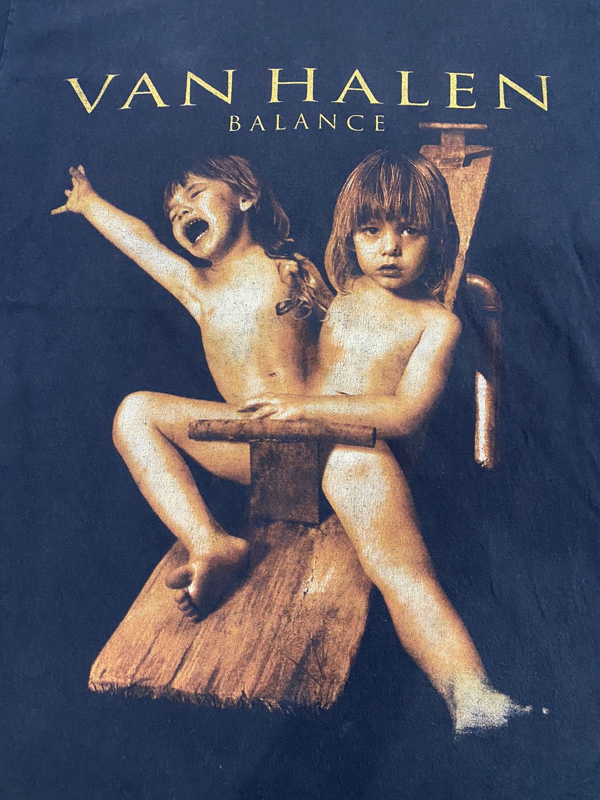 Band Tees vintage van halen balance band tees Size US L / EU 52-54 / 3 - 3 Thumbnail