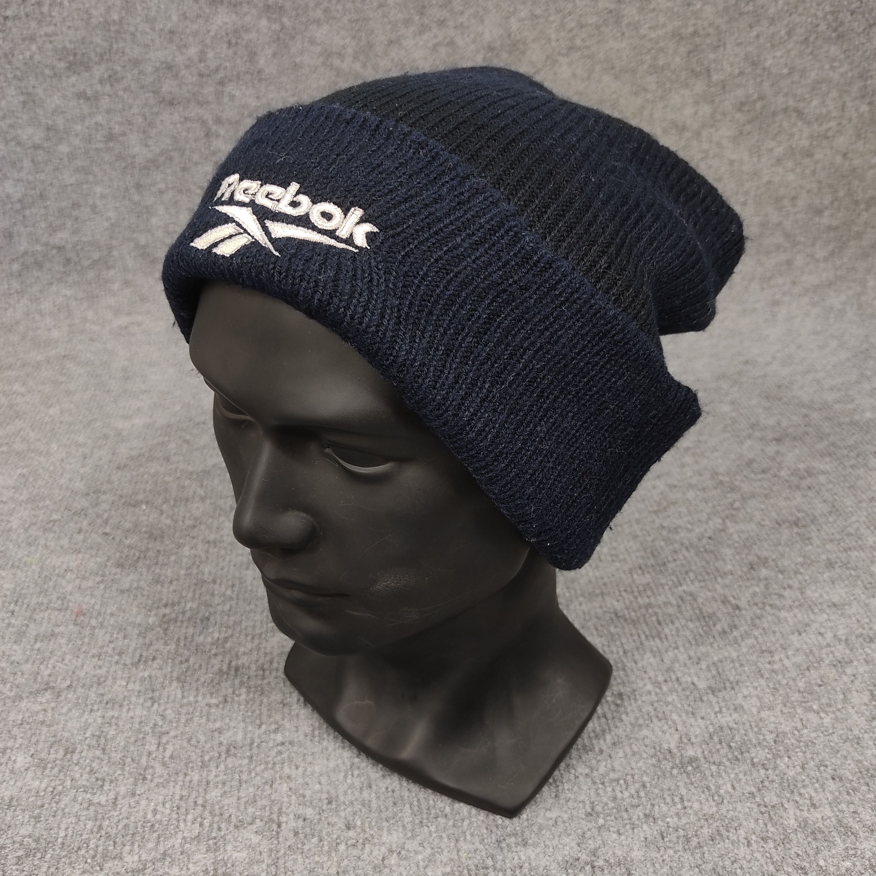 Reebok × Vintage Vintage Reebok Beanie Hat Size ONE SIZE - 2 Thumbnail